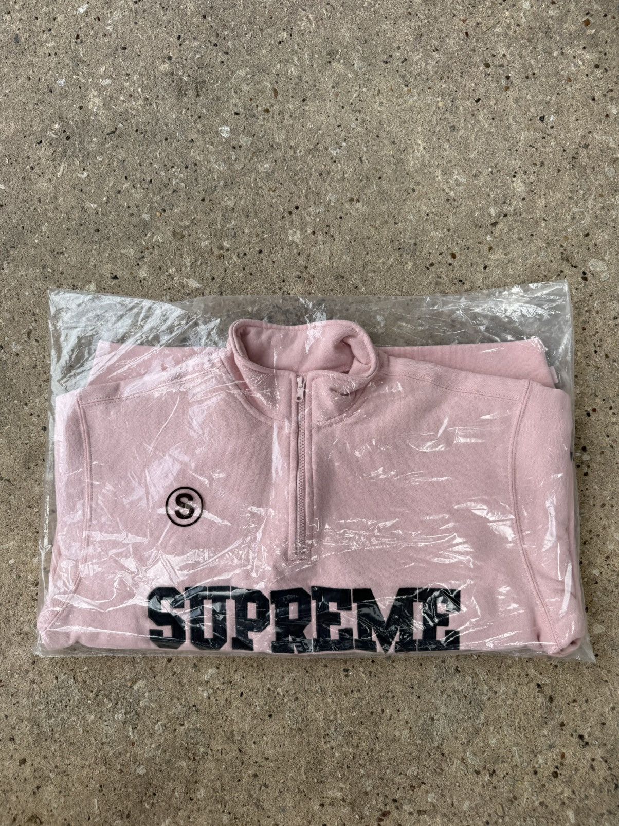 Supreme Supreme SS26 Shop Flag Half Zip Pullover Size Small S Size US S / EU 44-46 / 1 - 2 Thumbnail