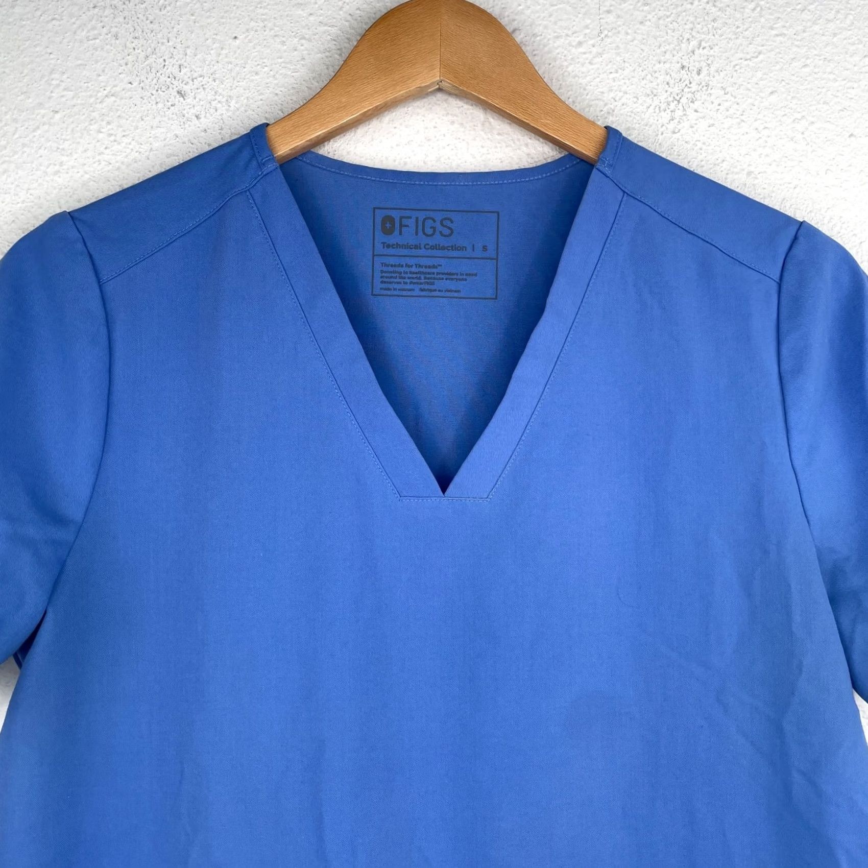 Vintage FIGS Technical Collection Blue Scrub Top Womens Size S Double Pocket Shirt Womens Scrubs Medical Solid Blue Medical Size S / US 4 / IT 40 - 2 Thumbnail