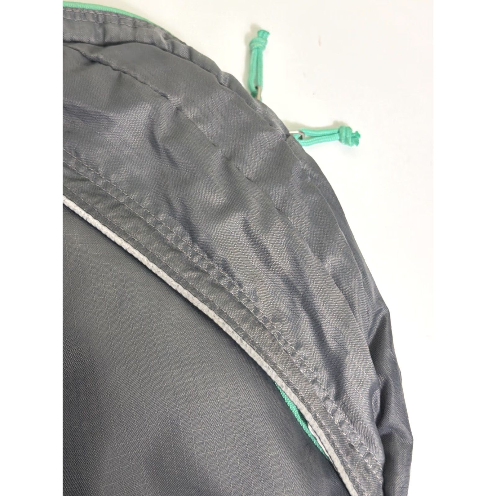 Eddie Bauer VINTAGE Eddie Bauer Sling Bag Messenger Bag Gray Green 10L 13x9x3 Men Medium Size ONE SIZE - 6 Thumbnail