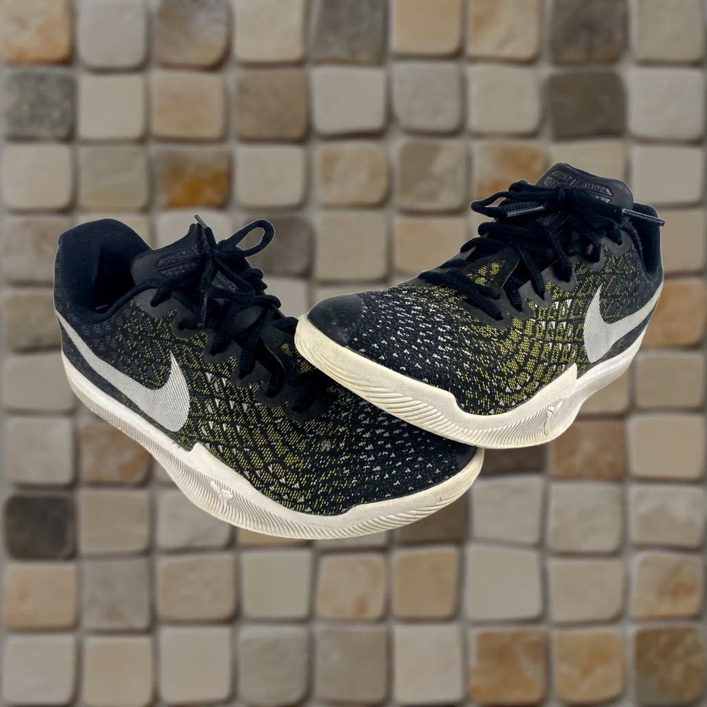 Nike Nike Kobe Mamba Instinct Dark Grey Dynamic Yellow Sneakers 852473-017 US8 EU41 UK7 Mens Shoes Size US 7 / EU 40 - 1 Thumbnail