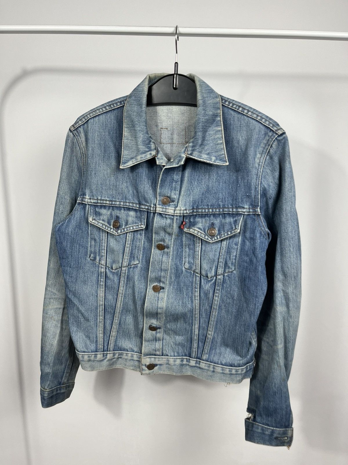 Levi's Vintage Levi’s Denim Jacket 1978 Made in France Faded Blue Size M / US 6-8 / IT 42-44 - 2 Thumbnail