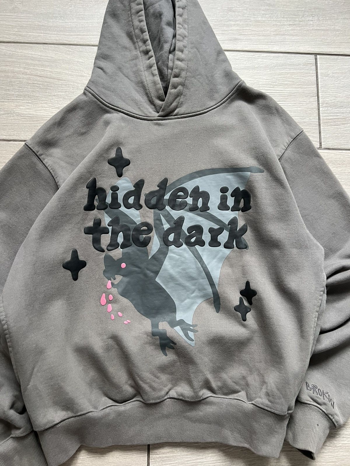 Broken Planet Broken Planet ‘Hidden in the Dark’ Bat print Hoodie Size US XS / EU 42 / 0 - 4 Thumbnail