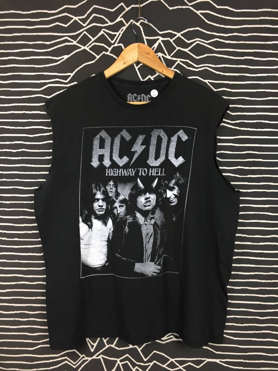 AC/DC × Band Tees AC/DC Heavy Metal Band Highway To Hell Sleeveless Tee Size US XL / EU 56 / 4 - 2 Thumbnail