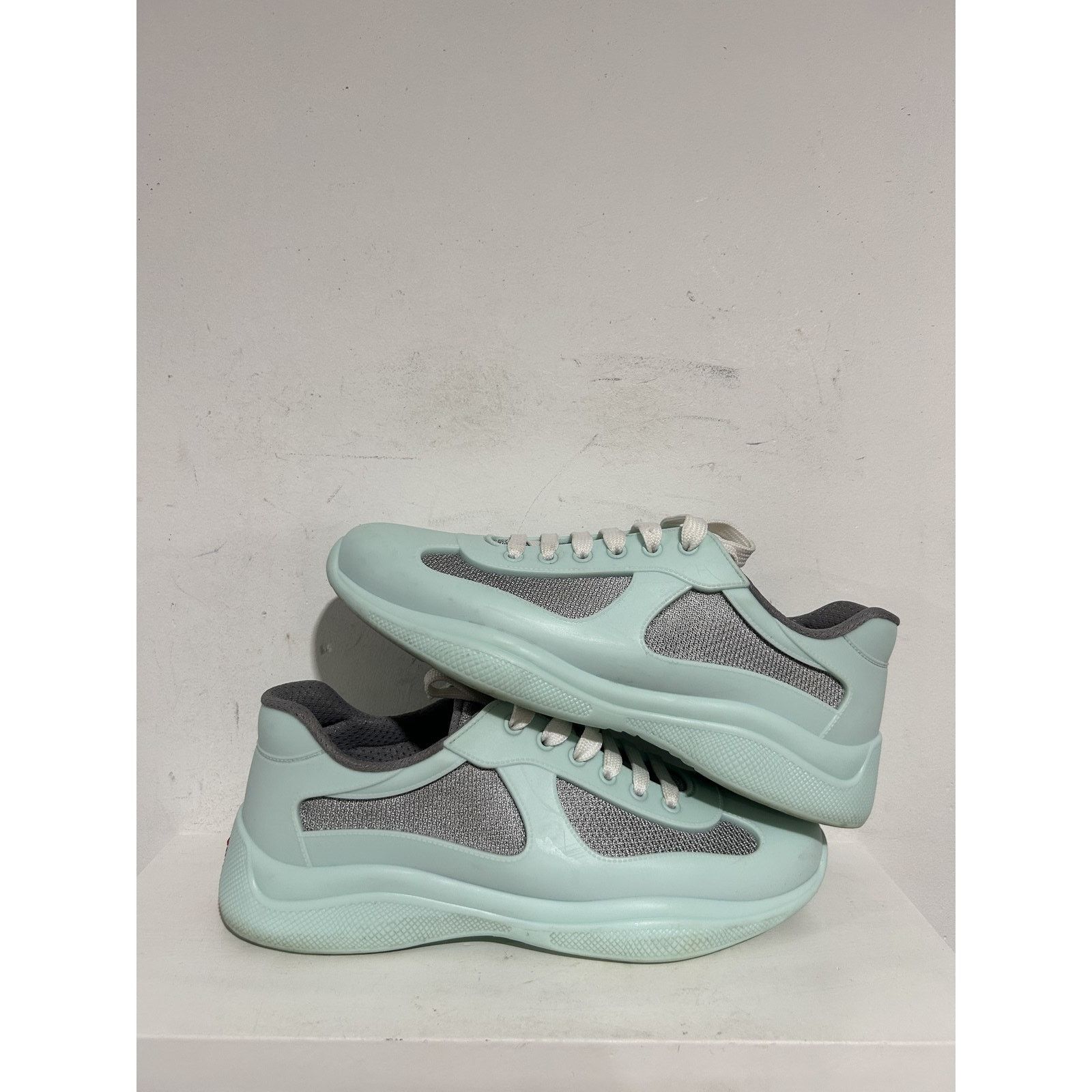 Prada PRADA AMERICA CUP RUBBER MINT SIZE 41 (US 8) PREOWNED Size US 8 / EU 41 - 1 Thumbnail