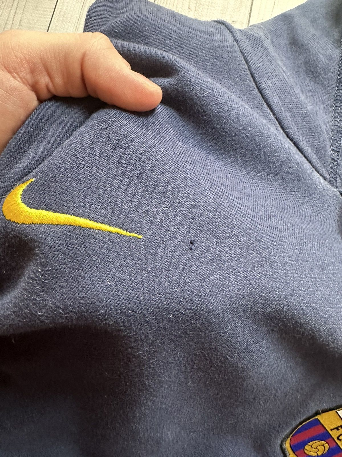 Nike × Vintage Vintage Nike Barcelona soccer hoodie size L logo Size US L / EU 52-54 / 3 - 6 Thumbnail