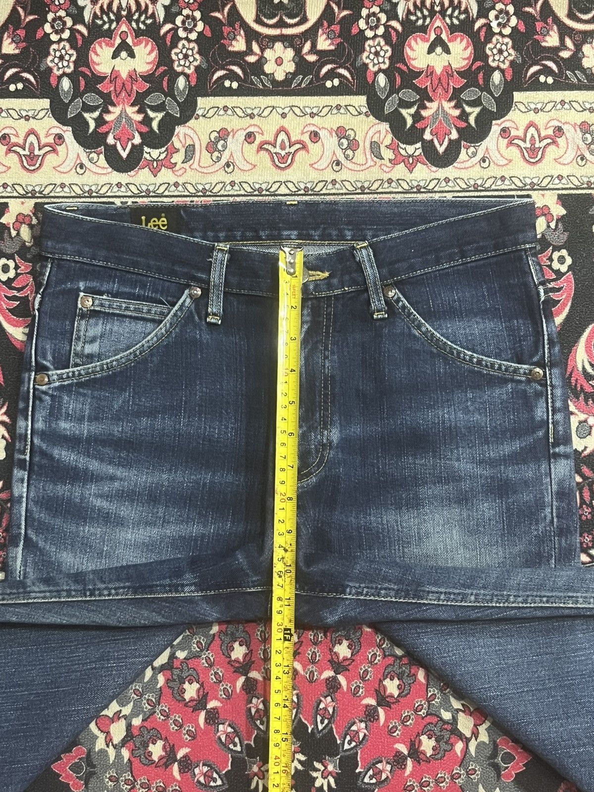 Vintage Vintage Lee Japan Dark Blue Faded Washed Distress Flare Jean Size US 31 - 14 Thumbnail