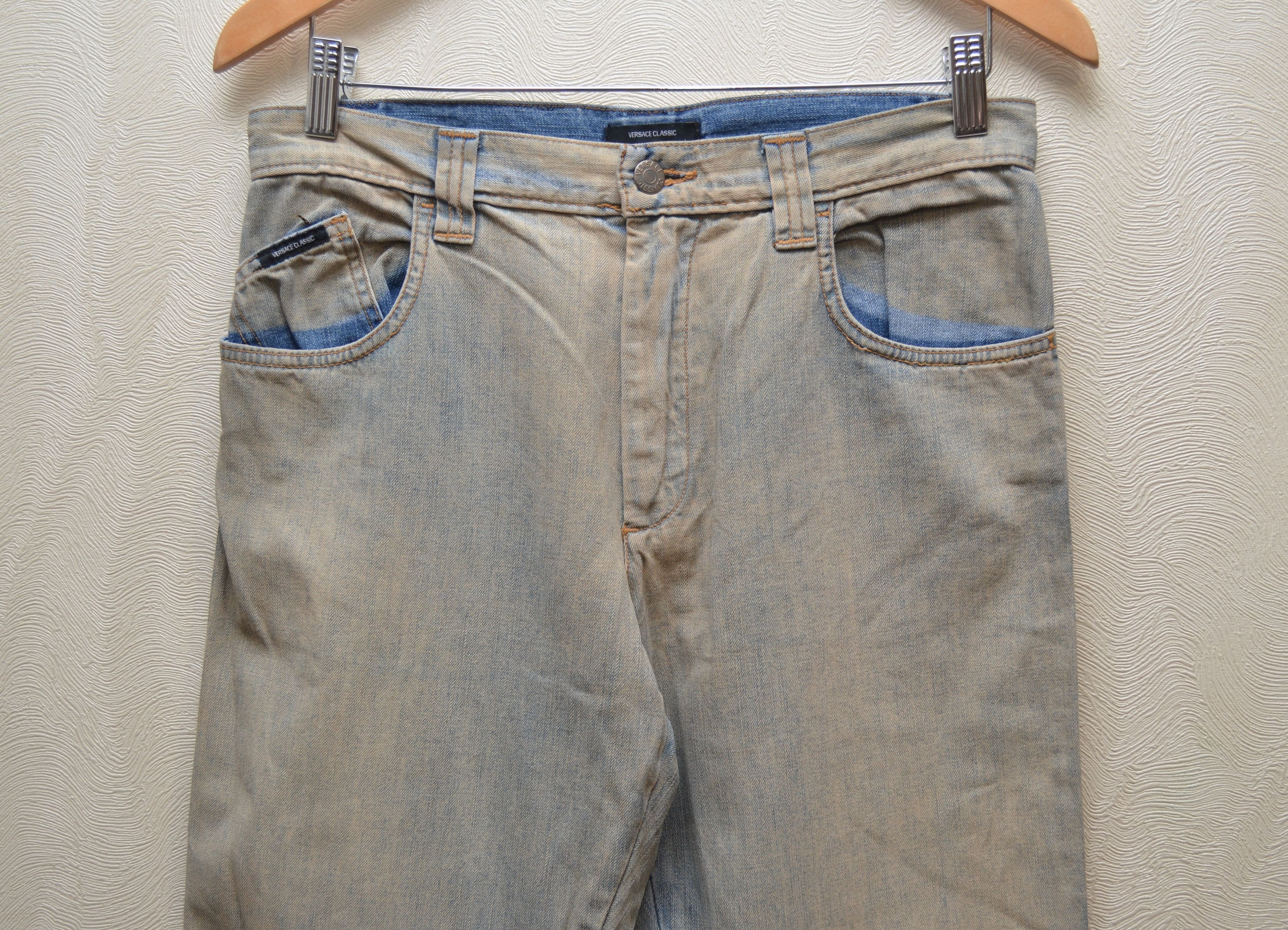 Versace × Vintage Versace Classic Jeans Size W30 L32 RARE Vintage y2k Size US 30 / EU 46 - 2 Thumbnail