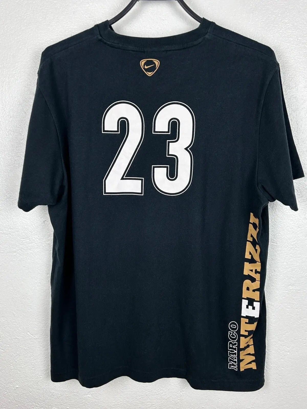 Nike 00s Vintage Nike Italy #23 Marco Materazzi Soccer T-Shirt Size US L / EU 52-54 / 3 - 5 Thumbnail