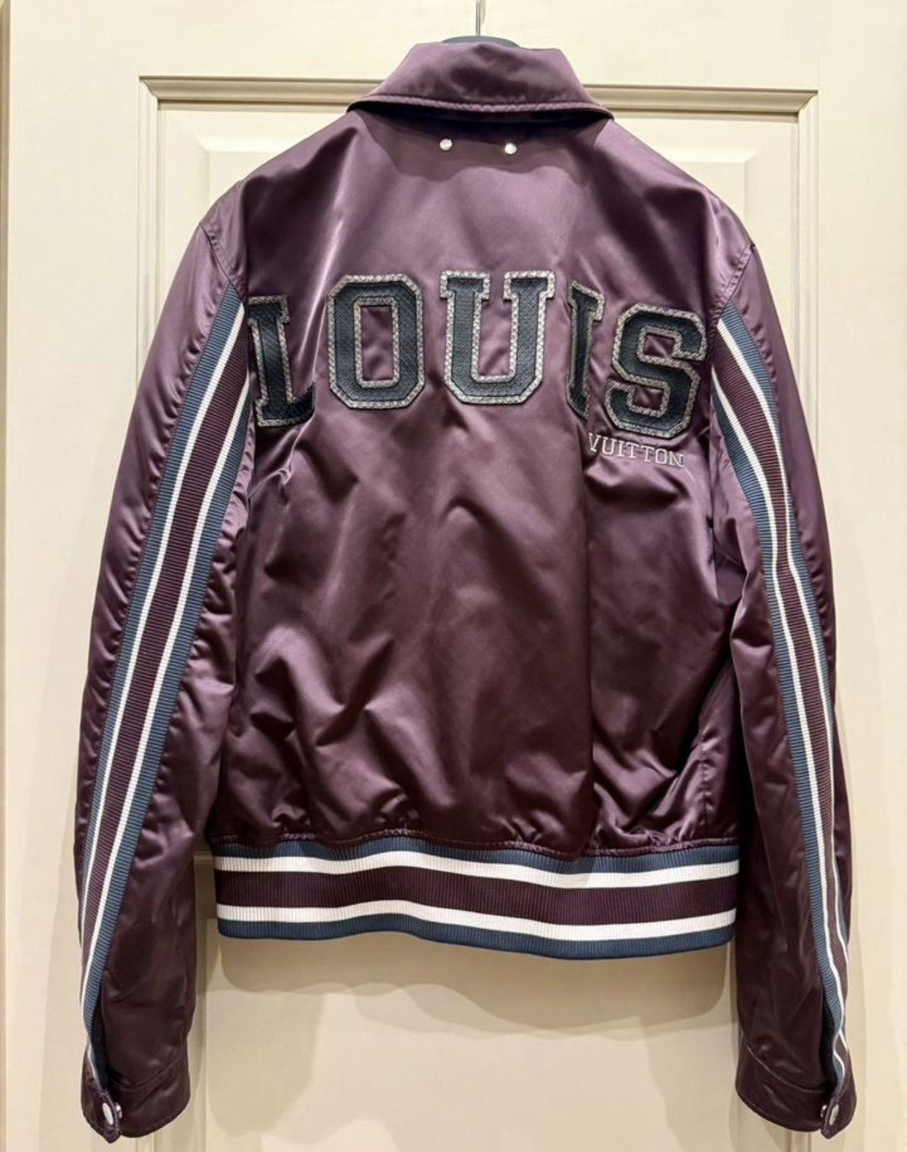 Louis Vuitton Louis Vuitton Bomber Size US L / EU 52-54 / 3 - 1 Thumbnail