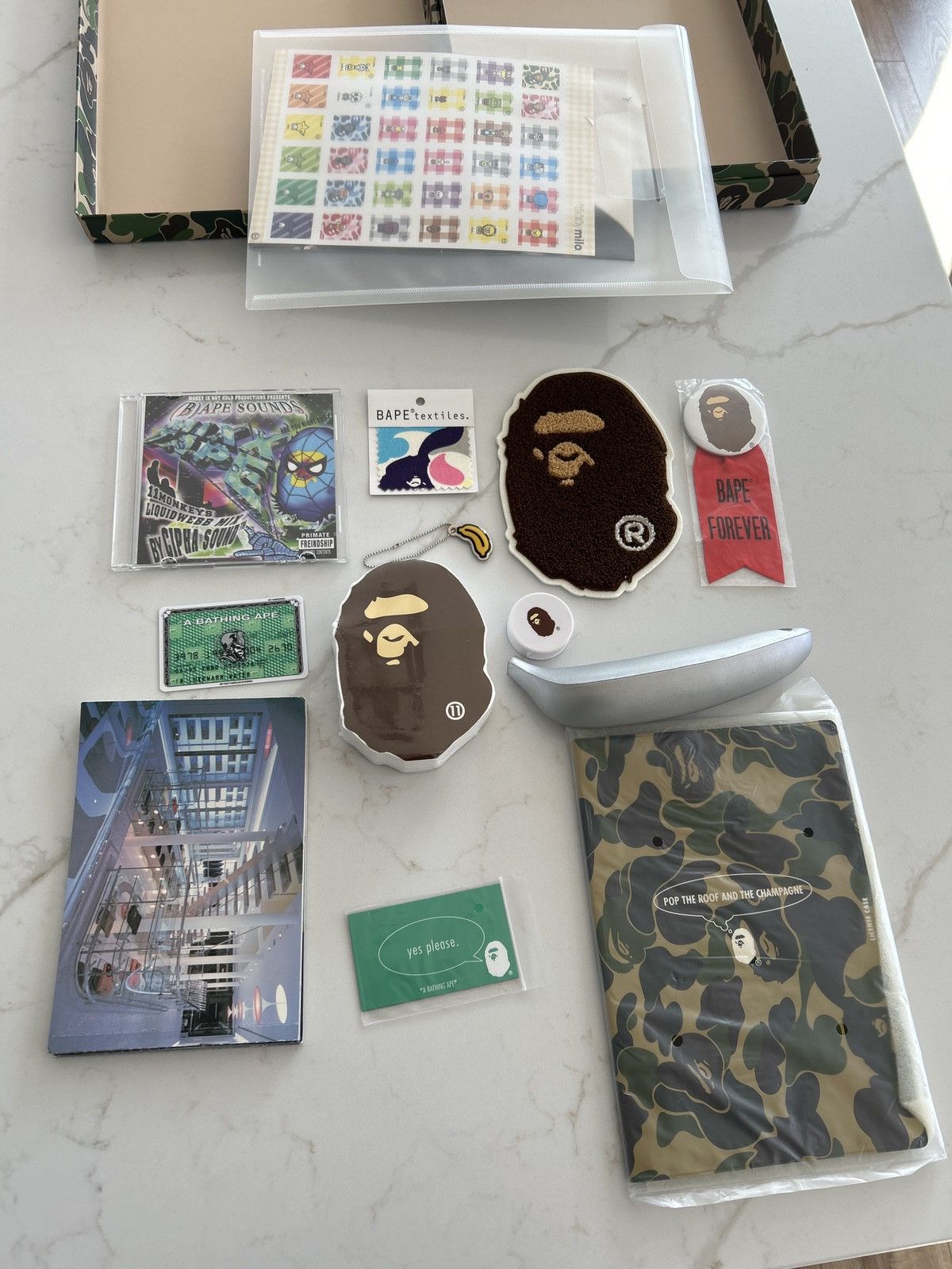 Bape 2004 Bape 11th Anniversary Box Set w/ Shirt Size ONE SIZE - 3 Thumbnail