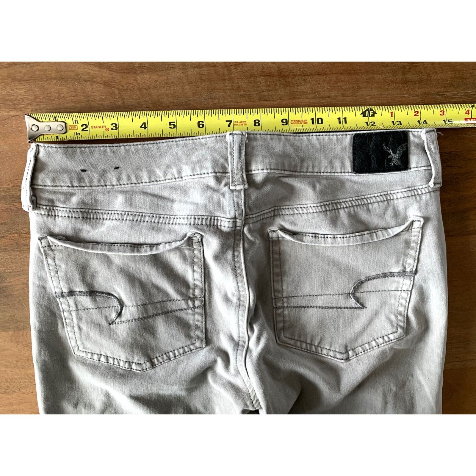American Eagle Outfitters VINTAGE American Eagle Outfitters AEO Sateen Women's 4 Denim Jeans 27x26 Gray 360 Stretch Skinny Jegging Slim Waist 27 Inseam 26 Inseam Womens Jeans? Size 27" / US 4 / IT 40 - 7 Thumbnail