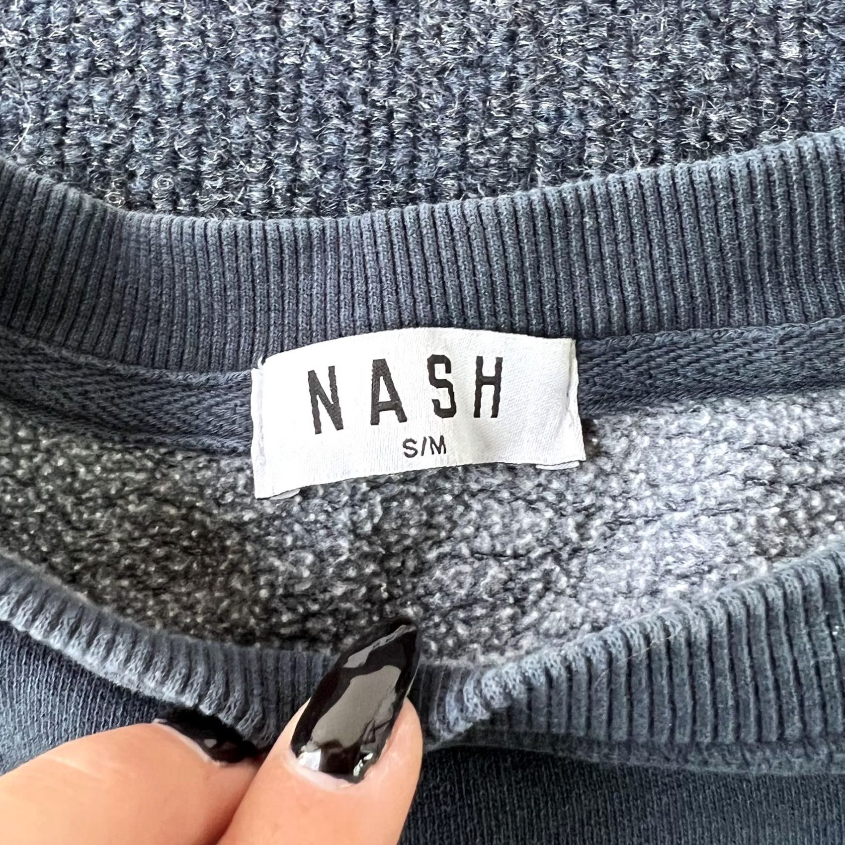 ASH NASH Sweatshirt Mens S/M Charcoal Blue Crewneck Applique Fleece Long Sleeve Size S / US 4 / IT 40 - 3 Thumbnail
