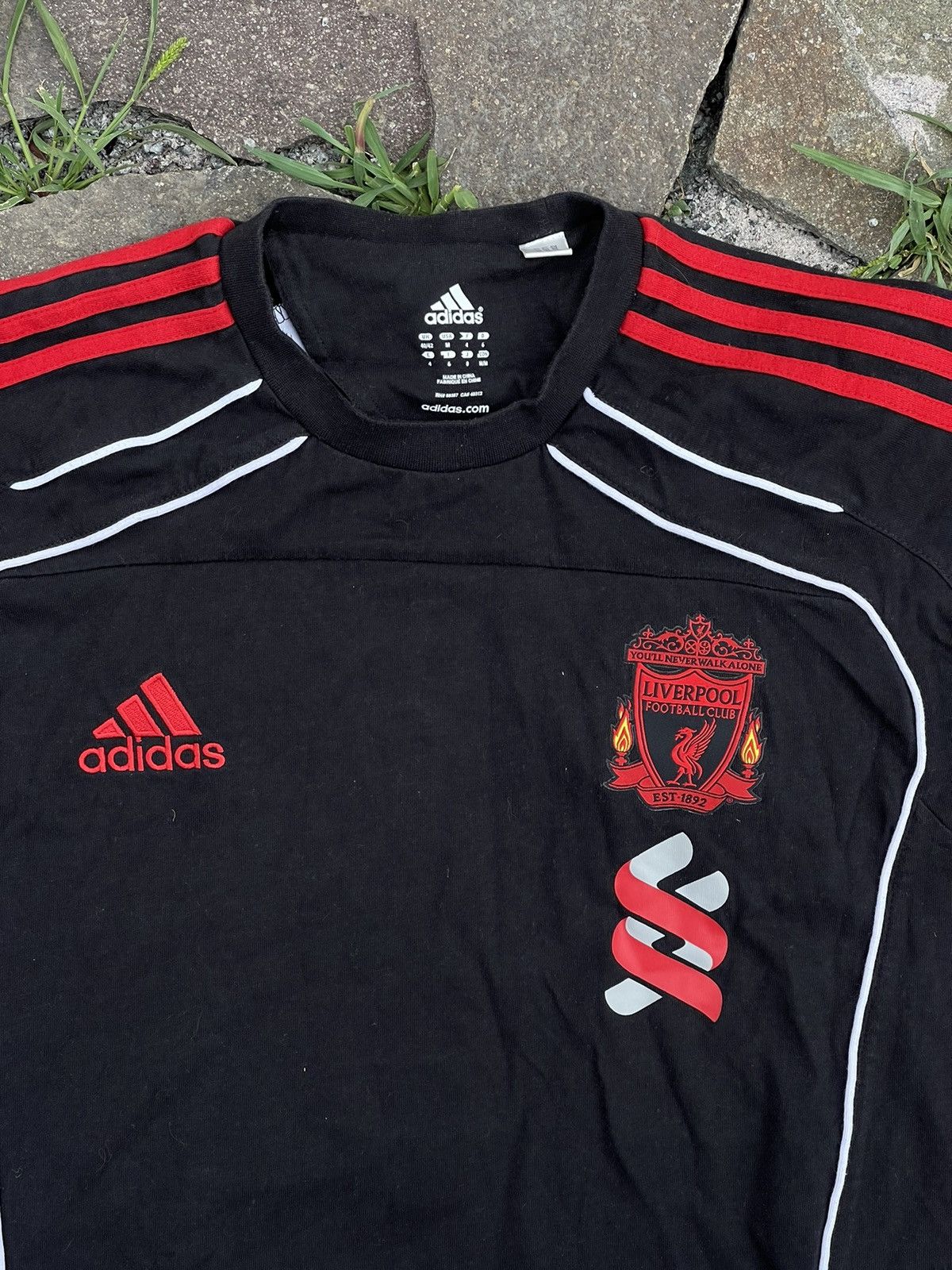 Adidas Y2K Adidas Liverpool black jersey tee vintage Size US M / EU 48-50 / 2 - 4 Thumbnail