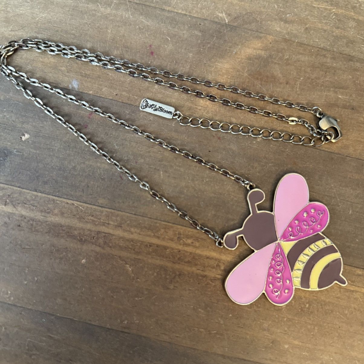 Other Lily Bloom gold tone Bumble bee pendant necklace Size ONE SIZE - 2 Thumbnail