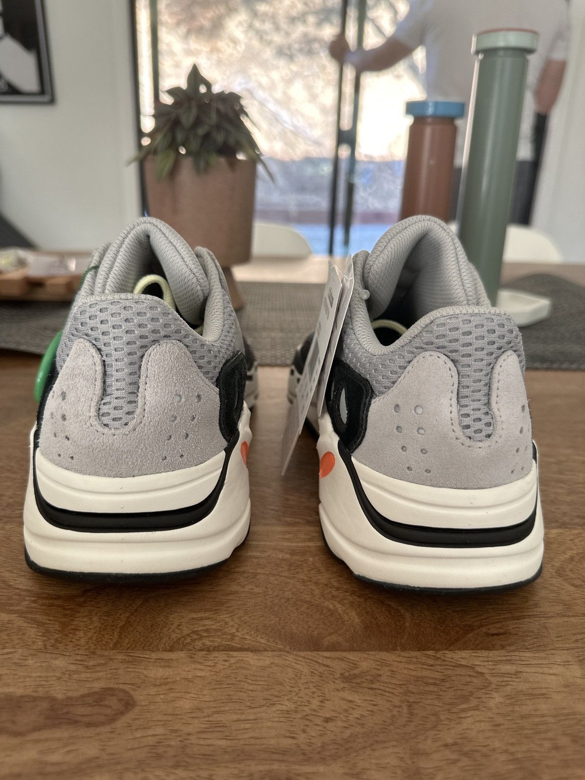 Adidas × Yeezy Yeezy Boost 700 Wave Runner Size US 6 / EU 39 - 4 Thumbnail