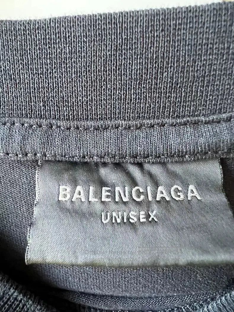 Balenciaga Balenciaga Kardashian 25 Short Sleeve Tee. Size US L / EU 52-54 / 3 - 3 Thumbnail