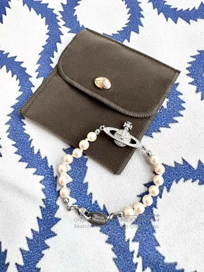 Vivienne Westwood Vivienne Westwood Vintage Old Style Pearl Saturn Bracelet Size ONE SIZE - 1 Thumbnail