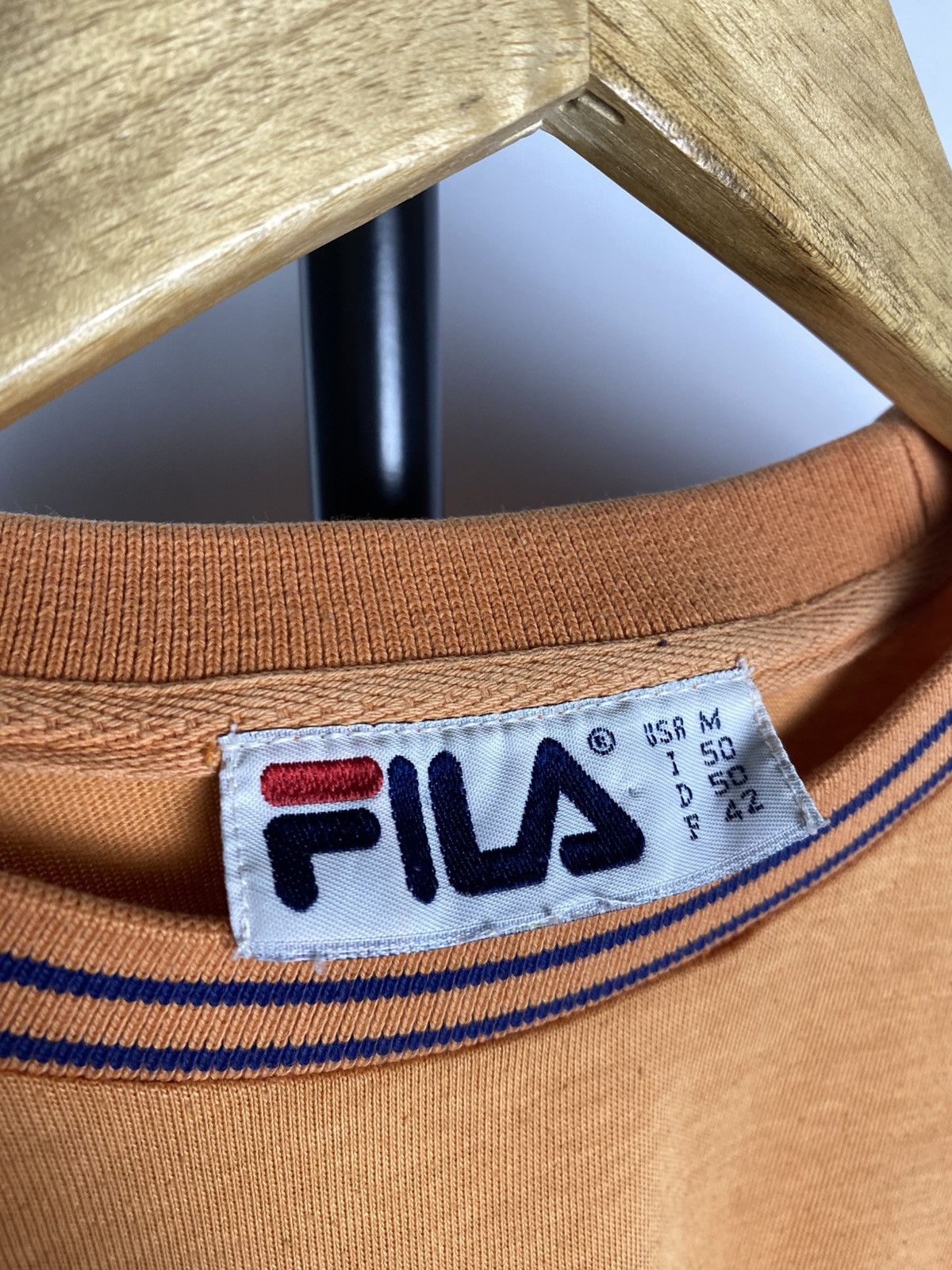 Fila × Vintage Vintage 90s Fila Blank Orange small Faded Y2K T shirt Size US M / EU 48-50 / 2 - 6 Thumbnail