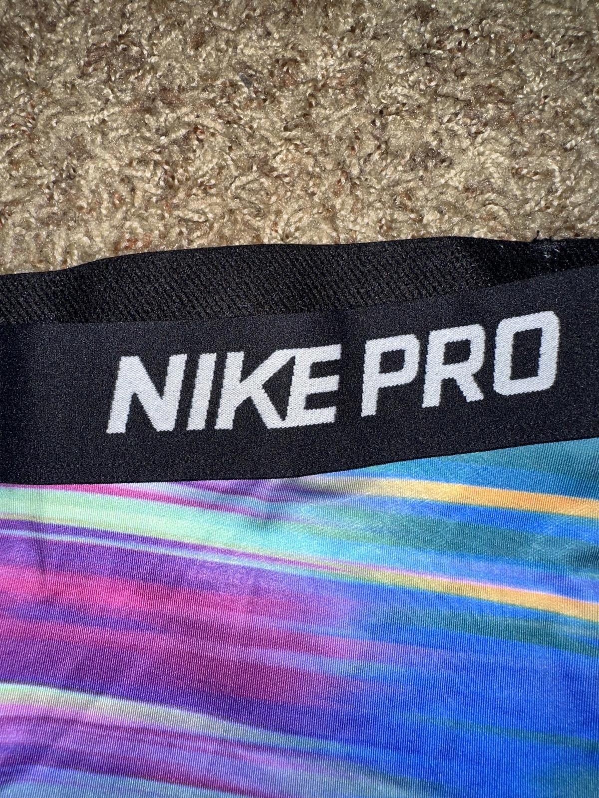 Nike Nike Pro Womens Rainbow Swift Training Dri Fit Shorts Size 28" / US 6 / IT 42 - 2 Thumbnail