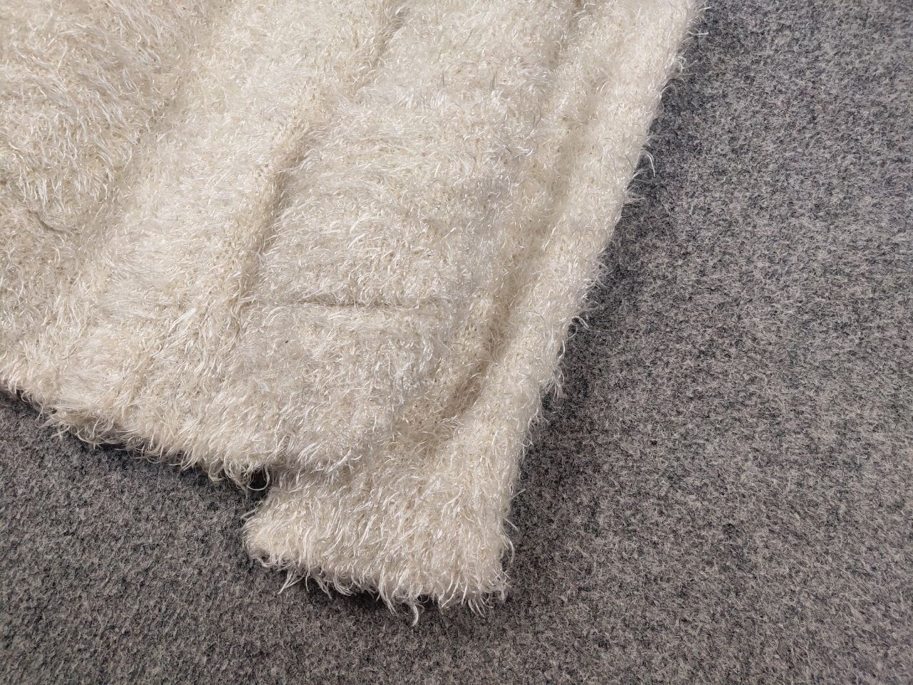 Japanese Brand Vintage Japan Design Mohair fuzzy Cardigan Sweater Y2K Style Size US L / EU 52-54 / 3 - 5 Thumbnail