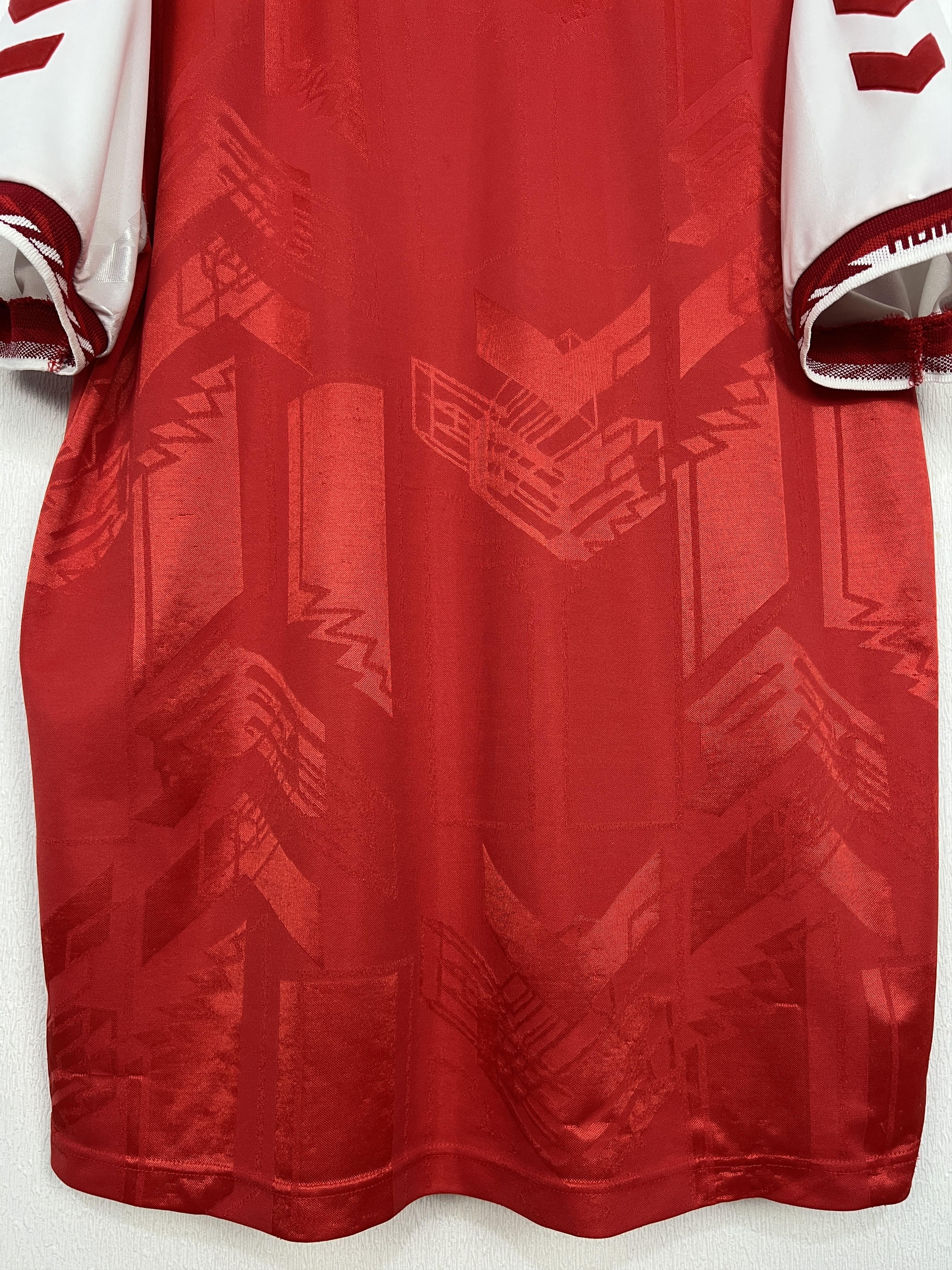 Hummel Share Denmark Home football shirt 1996 Soccer Hummel Jersey Size US XL / EU 56 / 4 - 13 Thumbnail