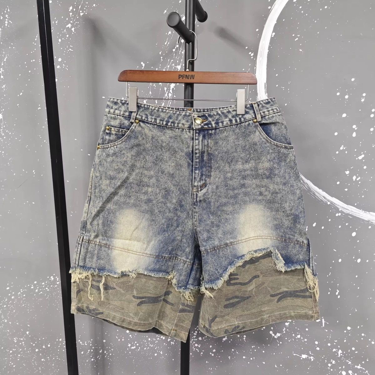Jean Patchwork Camo Jean Shorts Size US 31 - 3 Thumbnail