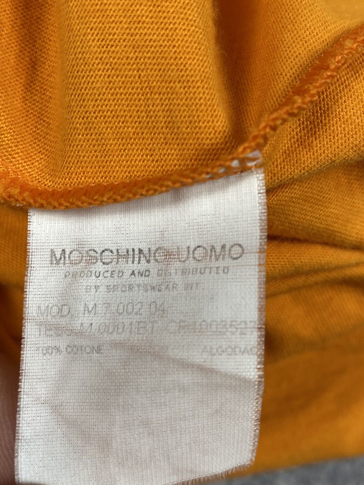 Moschino × Vintage Vintage Moschino Jeans Luxury Hype Tee T Shirt Size US XL / EU 56 / 4 - 8 Thumbnail