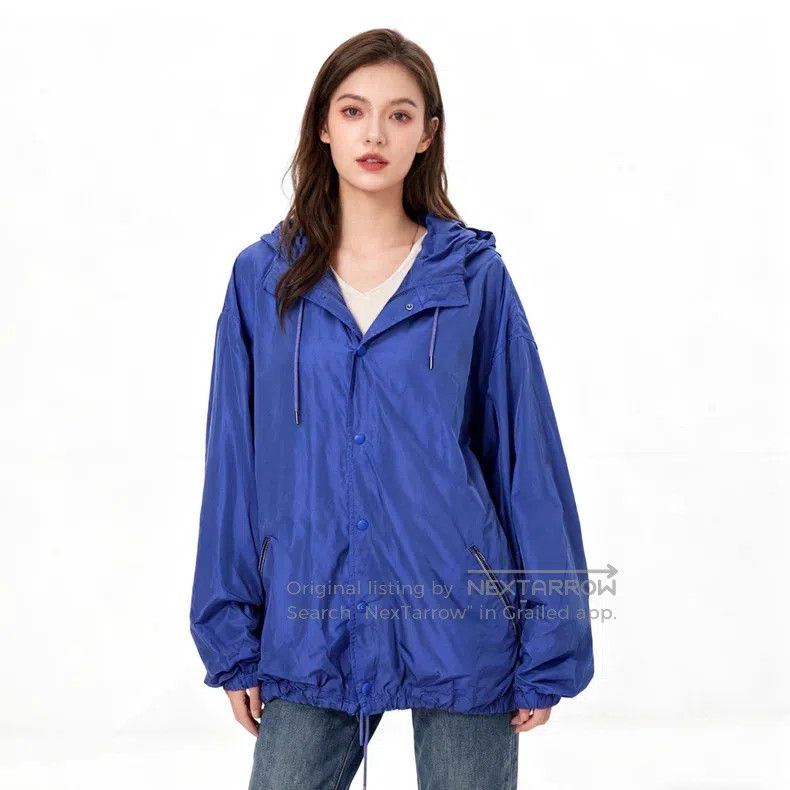 Balenciaga Balenciaga Deep Blue Windbreaker Back Logo Print Size US S / EU 44-46 / 1 - 3 Thumbnail
