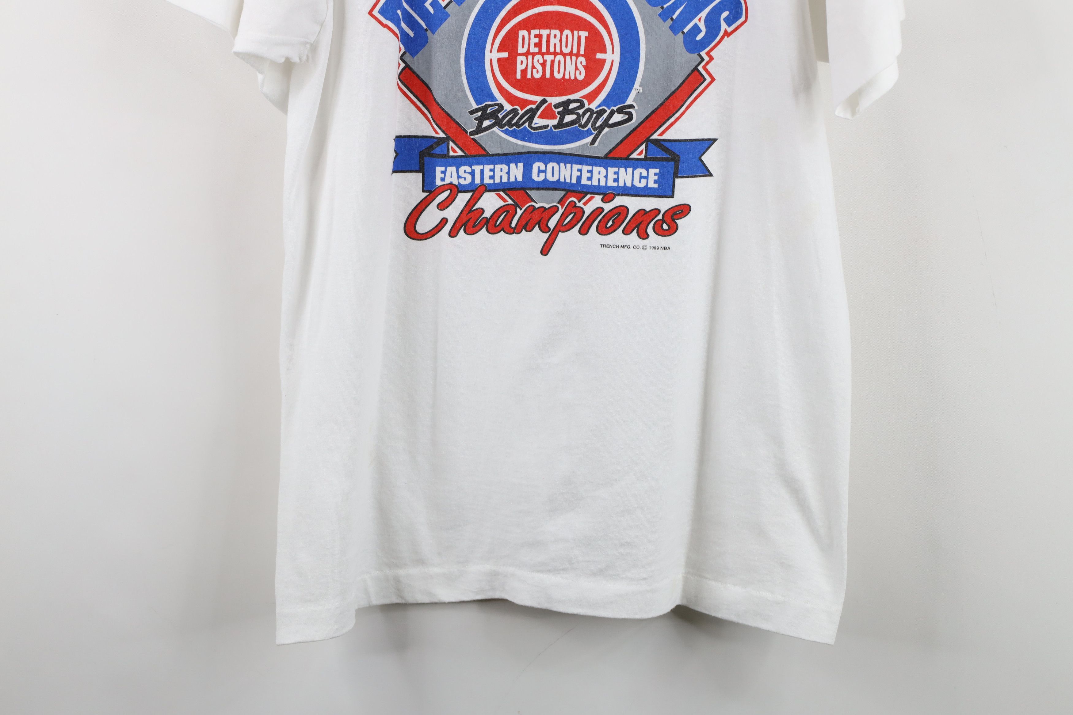 Vintage Vintage 80s Champs Pistons Basketball Bad Boys T-Shirt USA Size US L / EU 52-54 / 3 - 3 Thumbnail
