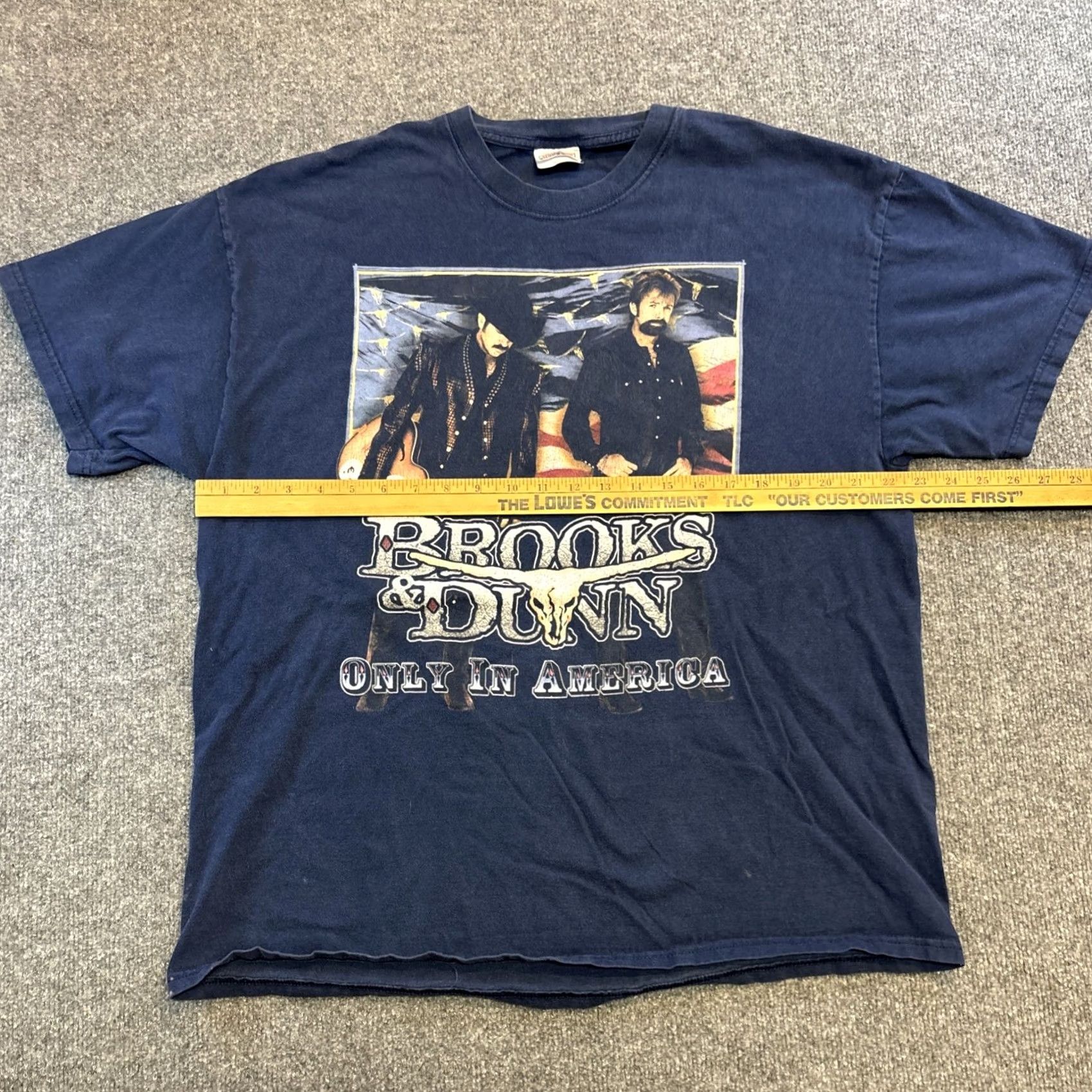 Hanes VINTAGE Brooks & Dunn Neon Circus Wild West Show T Shirt XL Blue Mens Non-Specific (pre-owned) Size US XL / EU 56 / 4 - 4 Thumbnail