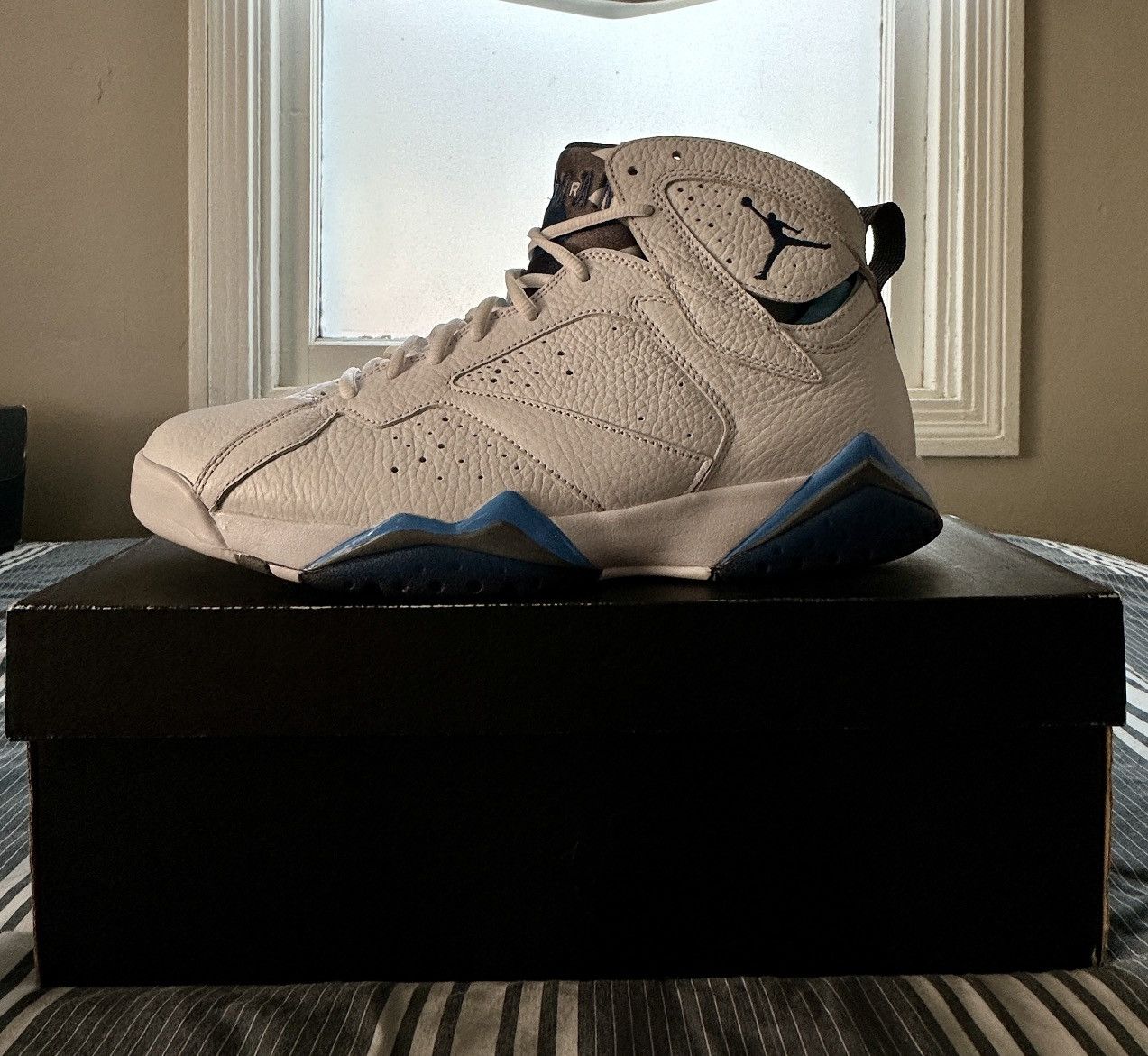 Jordan Brand Air Jordan 7 “French Blue” 2015 Size US 11 / EU 44 - 4 Thumbnail