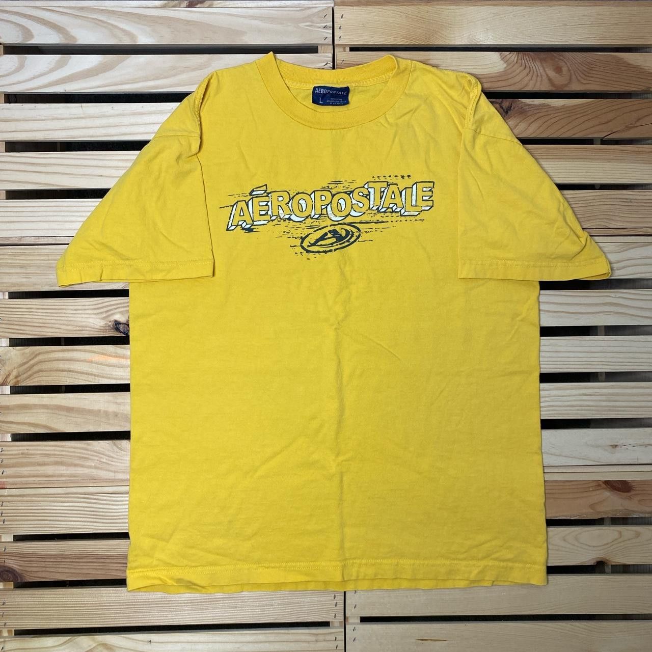 Aeropostale Vintage Aeropostale Yellow Y2K Tee Size Large Size US L / EU 52-54 / 3 - 1 Thumbnail