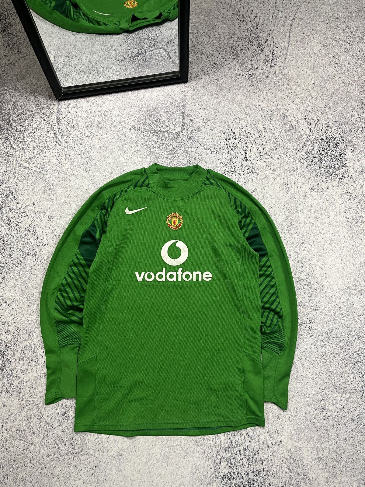 Vintage Nike Manchester United 2005 Goalkeeper Soccer Jersey Shirt Size US S / EU 44-46 / 1 - 1 Thumbnail
