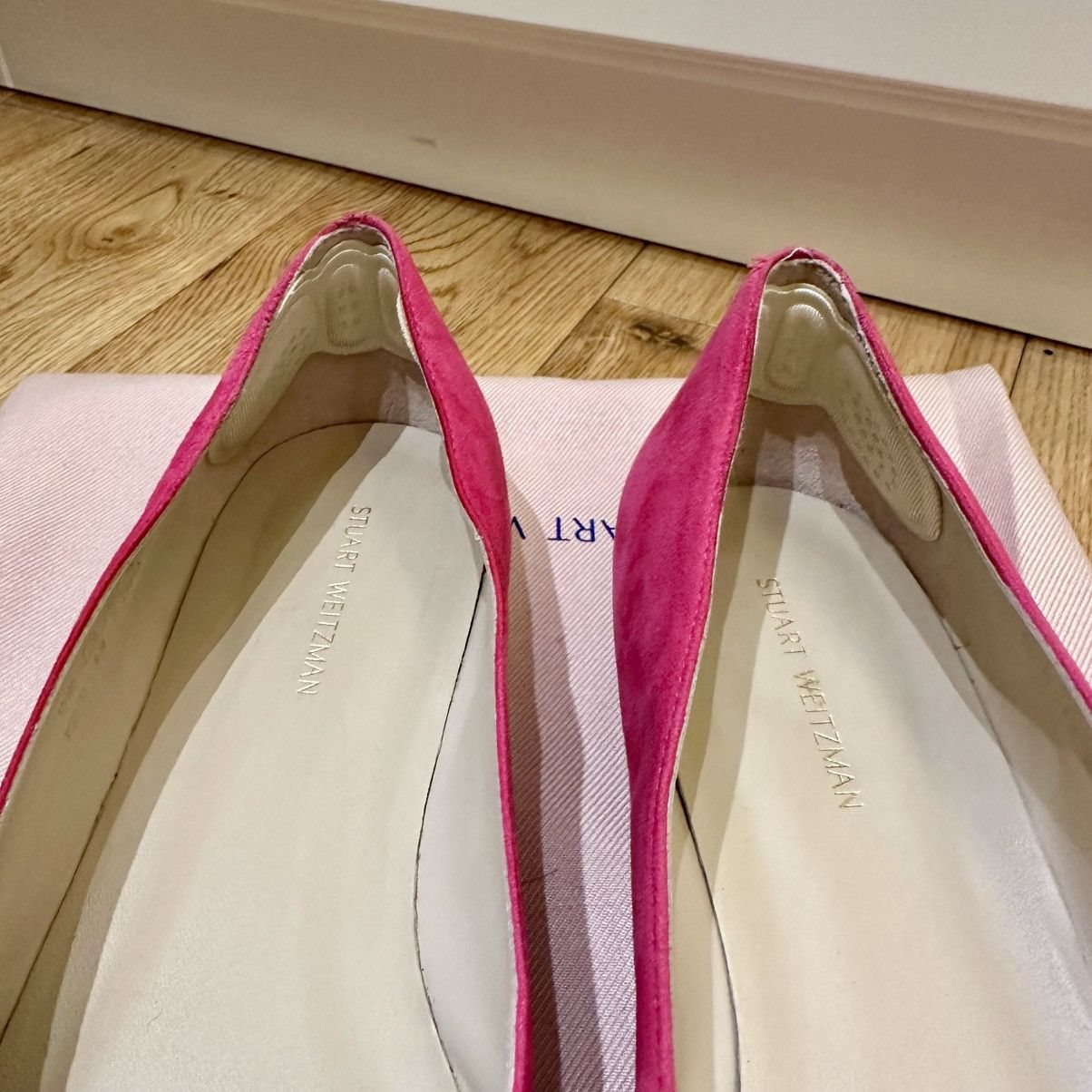 Stuart Weitzman STUART WEITZMAN Pink Crystal Buckle Suede Flat, US8.5, EU39 Size US 8.5 / IT 38.5 - 2 Thumbnail