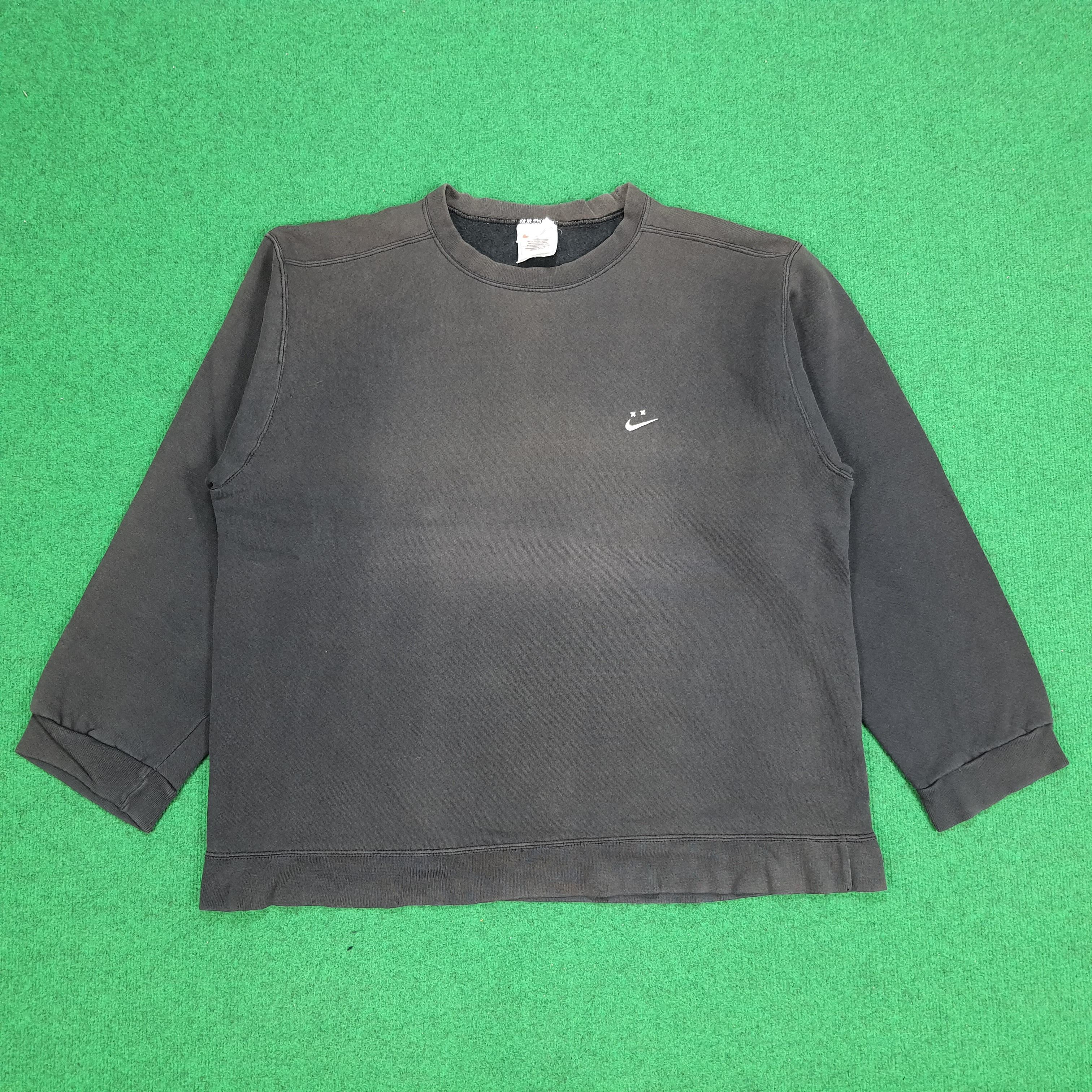 Nike × Vintage Vintage Nike Embroidery Swoosh Streetwear Sweatshirt Size US XL / EU 56 / 4 - 1 Thumbnail