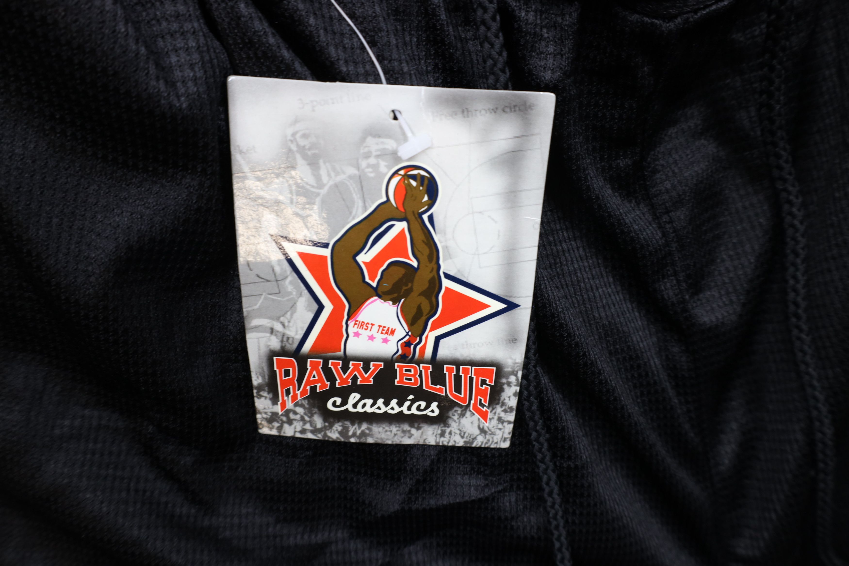 Vintage Deadstock Vintage 90s Y2K Streetwear Basketball Shorts Size US 36 / EU 52 - 7 Thumbnail
