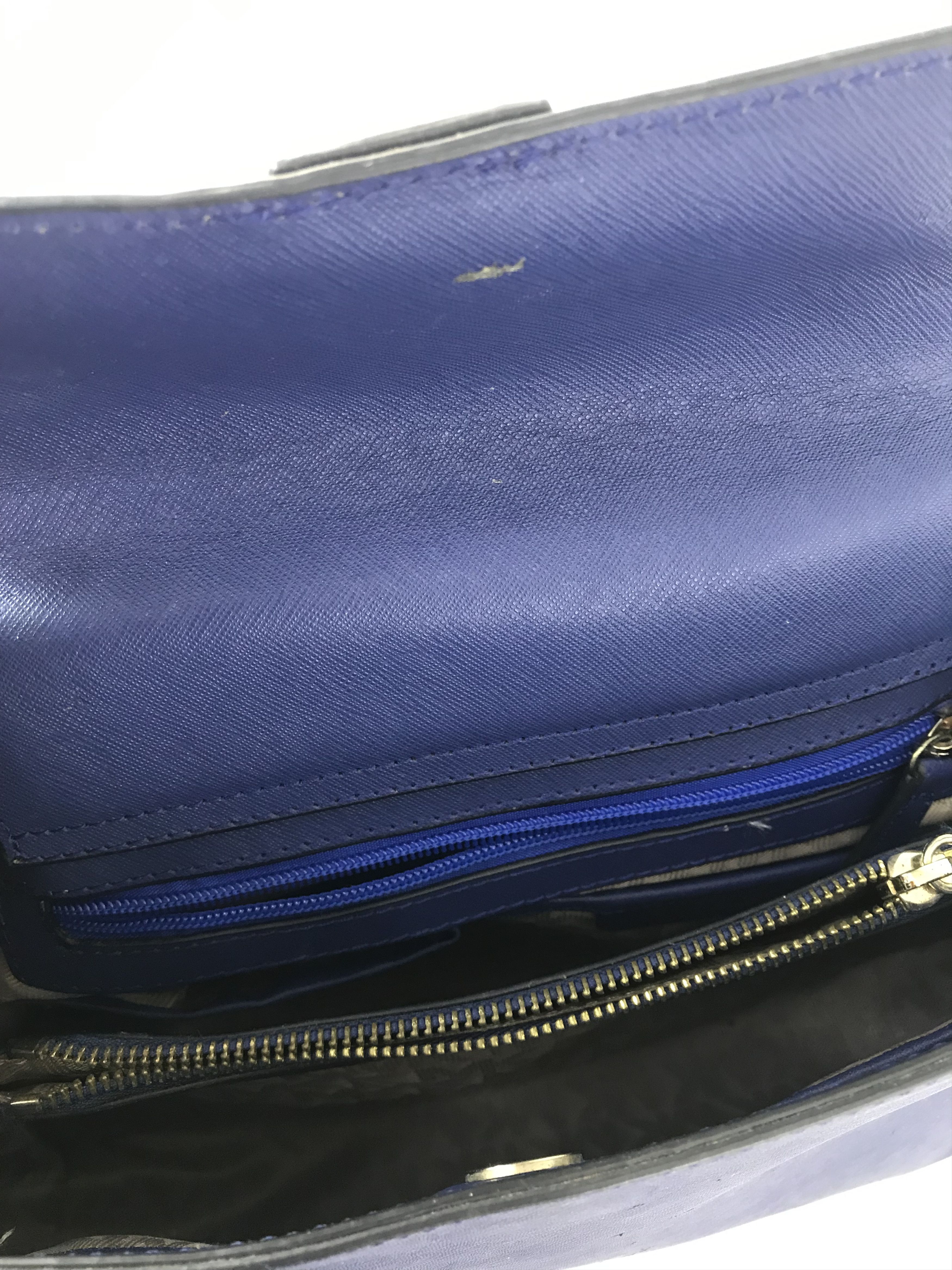 Michael Kors Michael Kors Detachable Shoulder Leather Bag Minimalist Size ONE SIZE - 7 Thumbnail