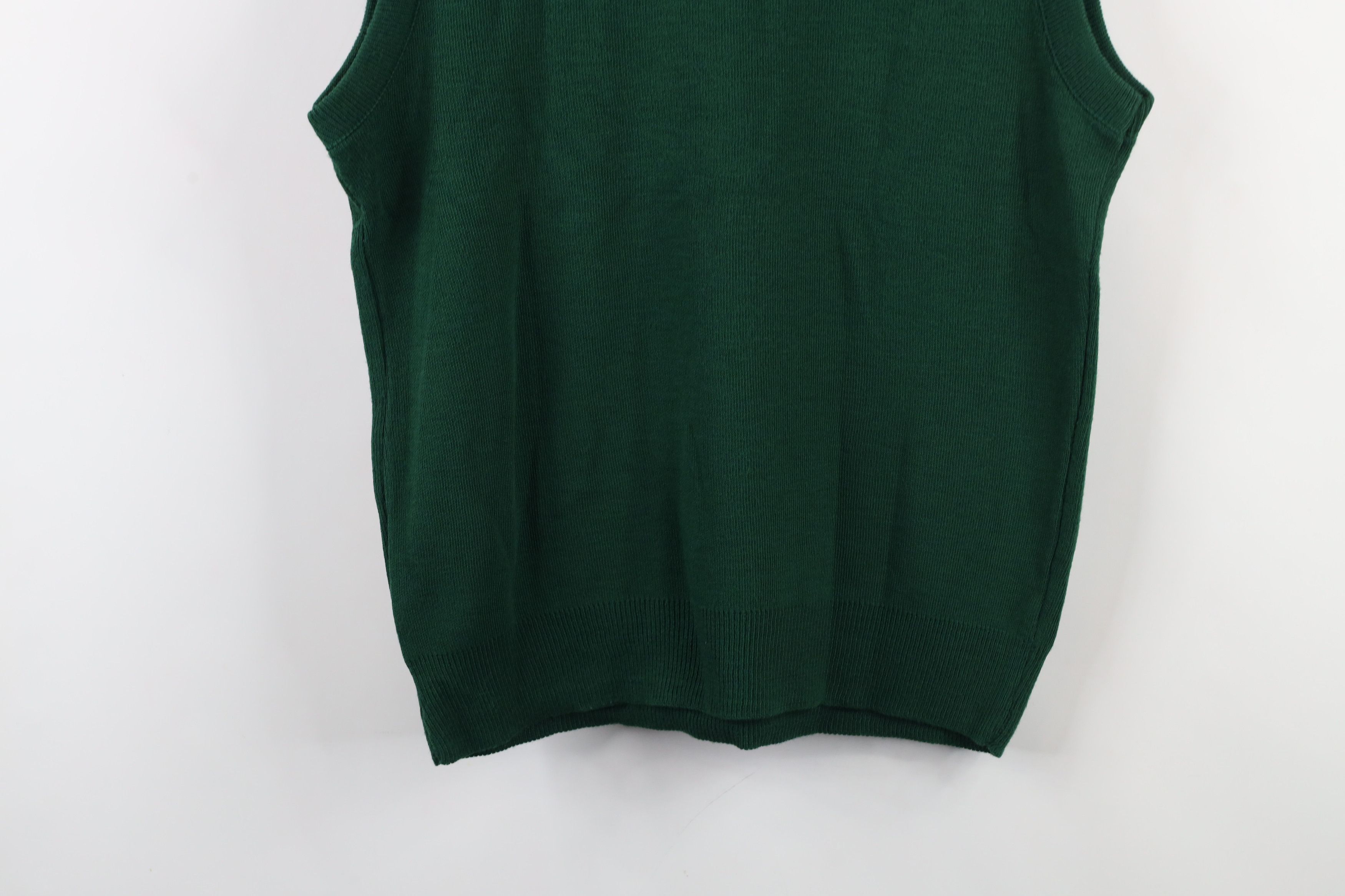 Vintage Vintage 90s Streetwear Knit V-Neck Sweater Vest Green USA Size US L / EU 52-54 / 3 - 7 Thumbnail