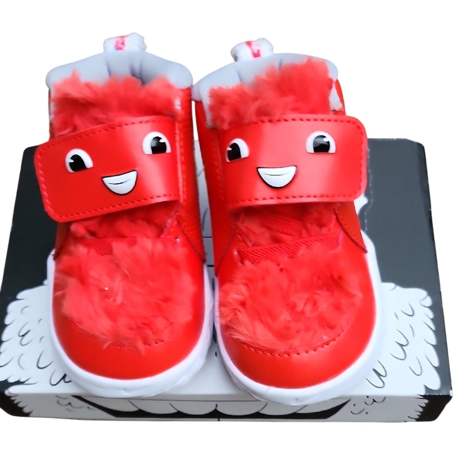 Nike Nike Team Hustle Kids Red Sneakers Size US 4 / IT 34 - 4 Thumbnail