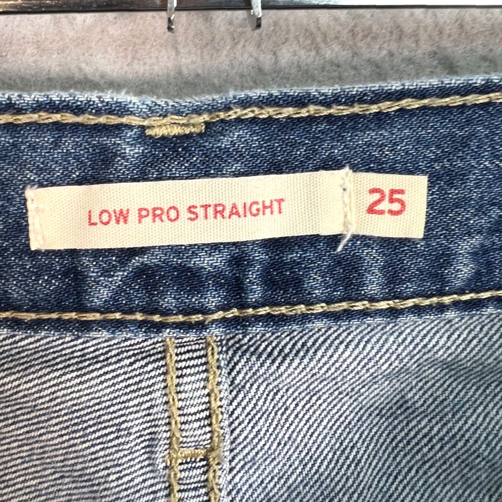 Levi's Levis Womens Size 25 Low Pro Straight Jeans Distressed Blue Denim Size 42" / US 20 - 3 Thumbnail