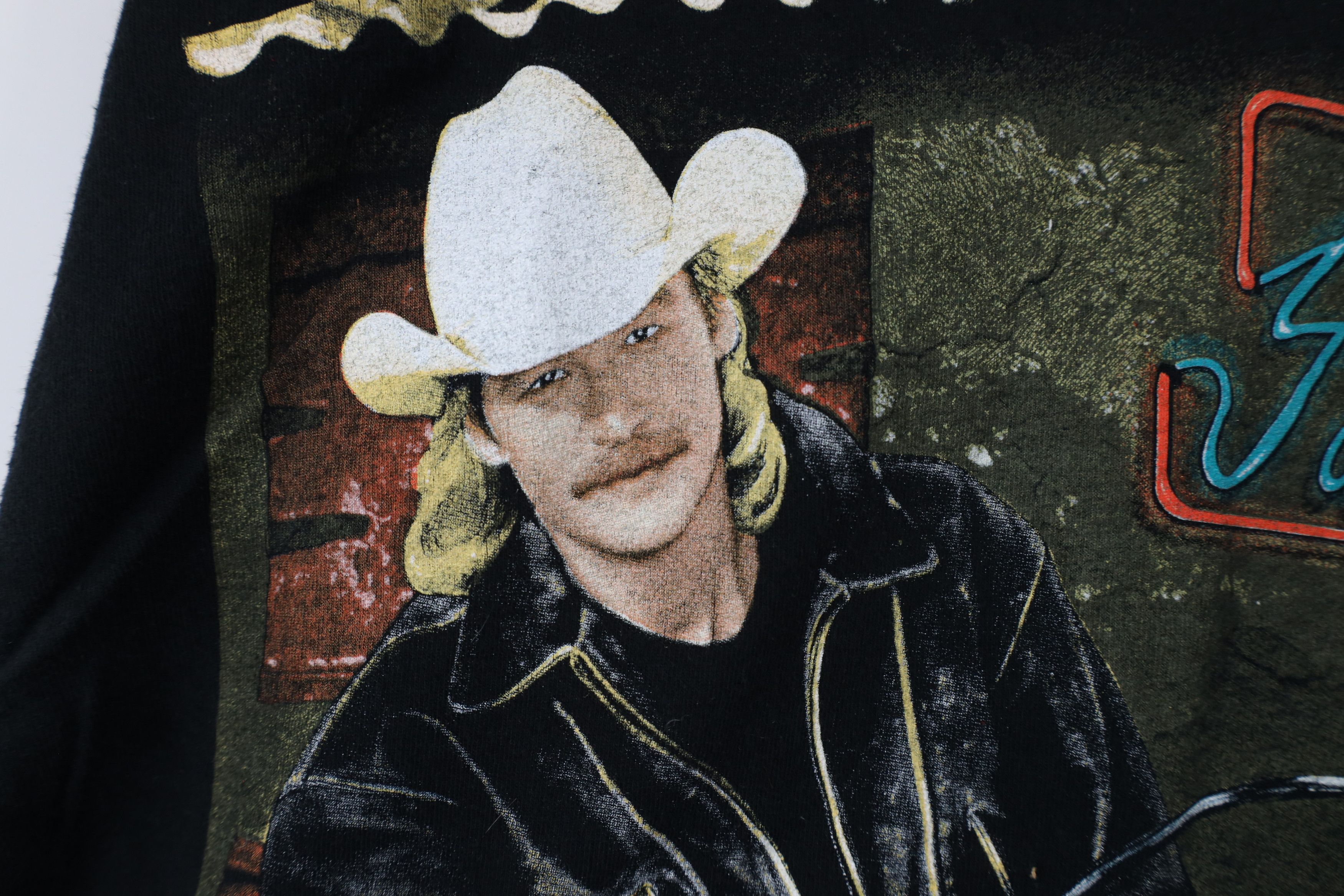 Vintage Vintage 90s Print Alan Jackson Country Music T-Shirt USA Size US L / EU 52-54 / 3 - 6 Thumbnail