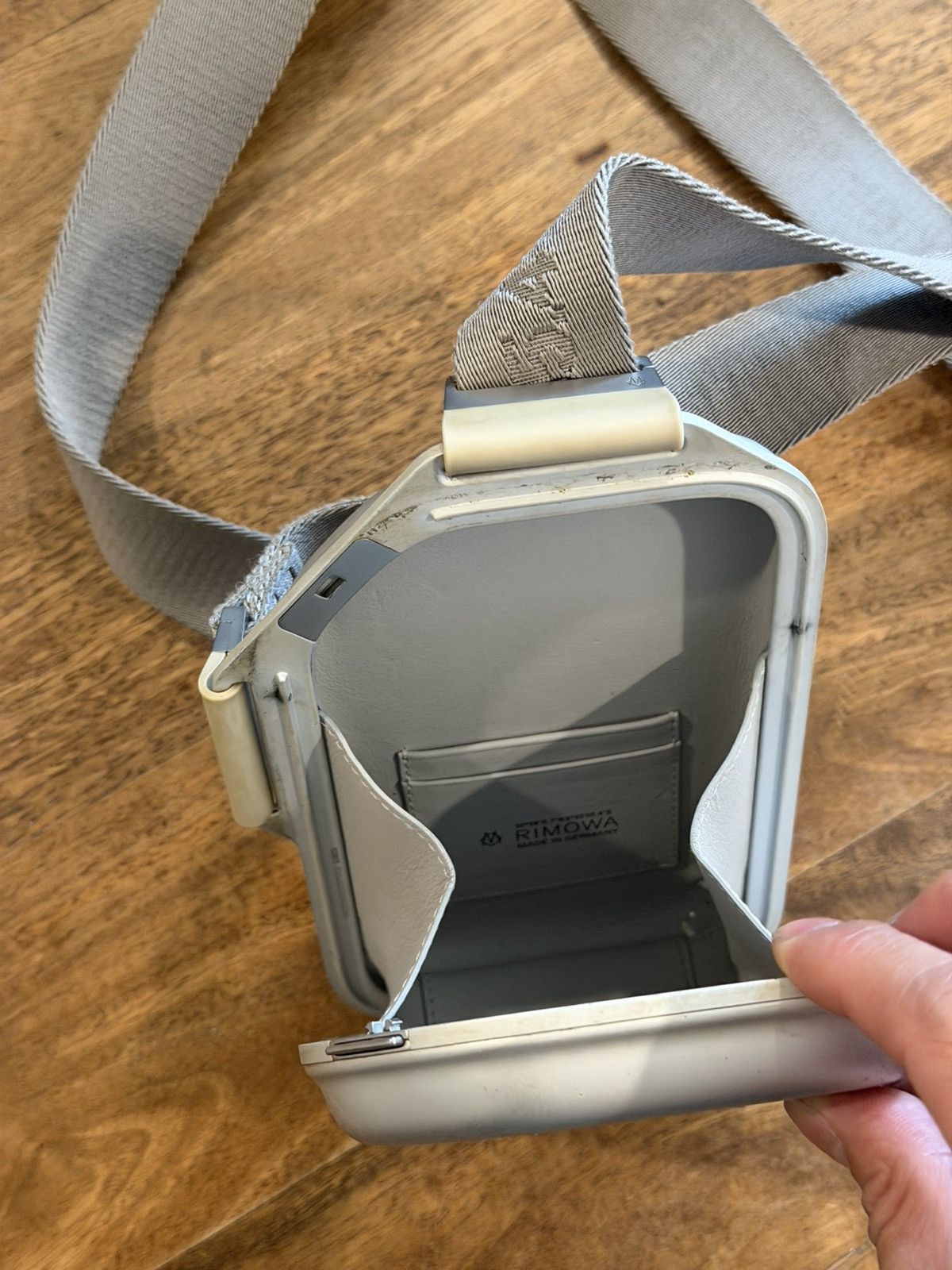 Rimowa $1250 Rimowa Aluminum Personal Sling Clutch Size ONE SIZE - 5 Thumbnail
