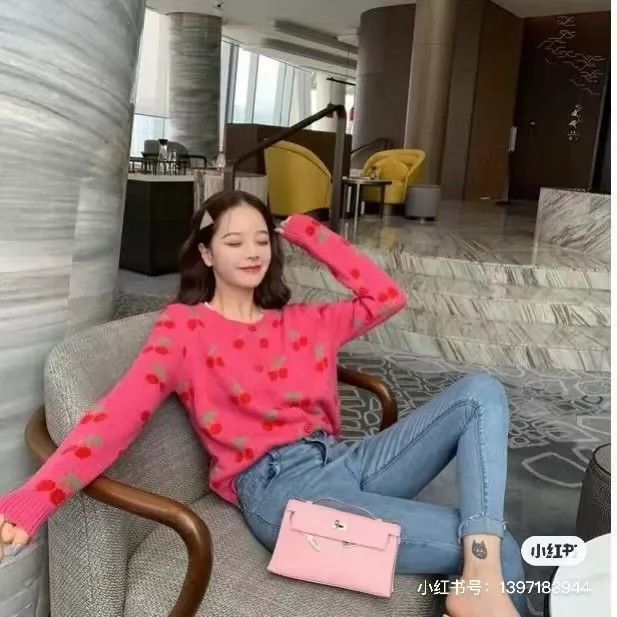 Gucci Gucci Cherry pattern knitted sweater 2501-Nextarrow Size US M / EU 48-50 / 2 - 7 Thumbnail