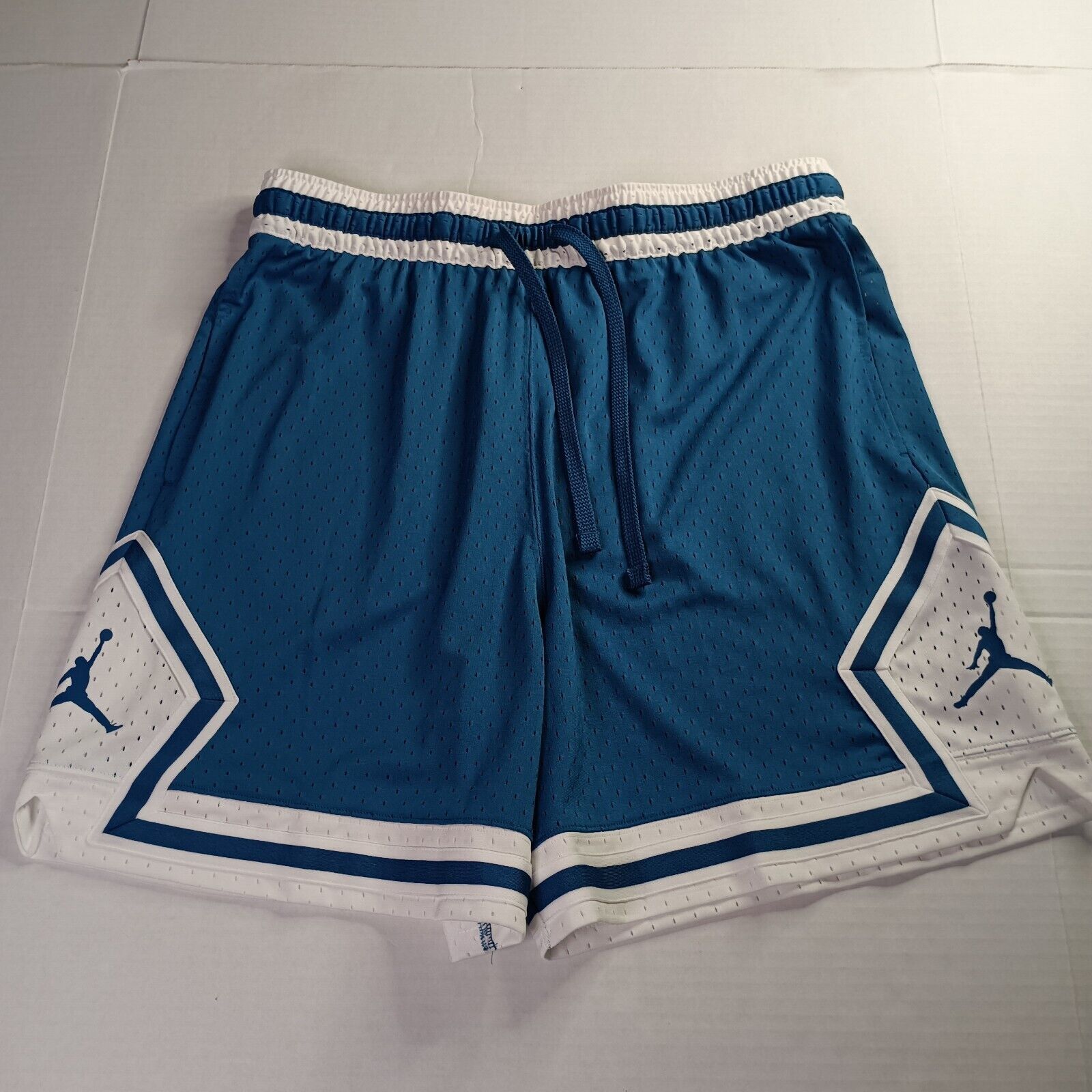 Nike Nike Air Jordan Dri-FIT Sport Mesh Shorts Blue White Mens XL Size US 34 / EU 50 - 1 Thumbnail