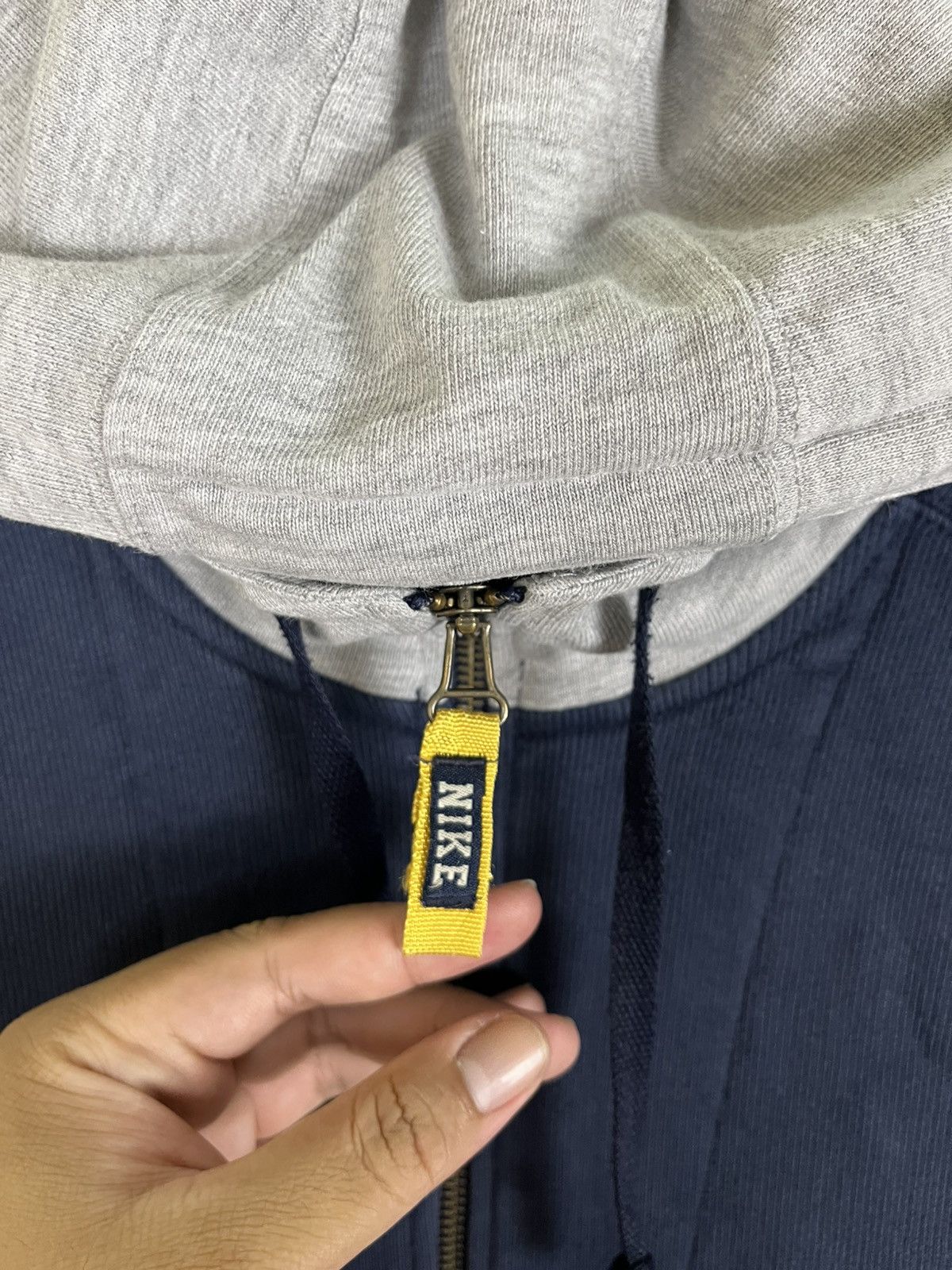 Nike Vintage 90s Nike Hoodies Size US M / EU 48-50 / 2 - 5 Thumbnail