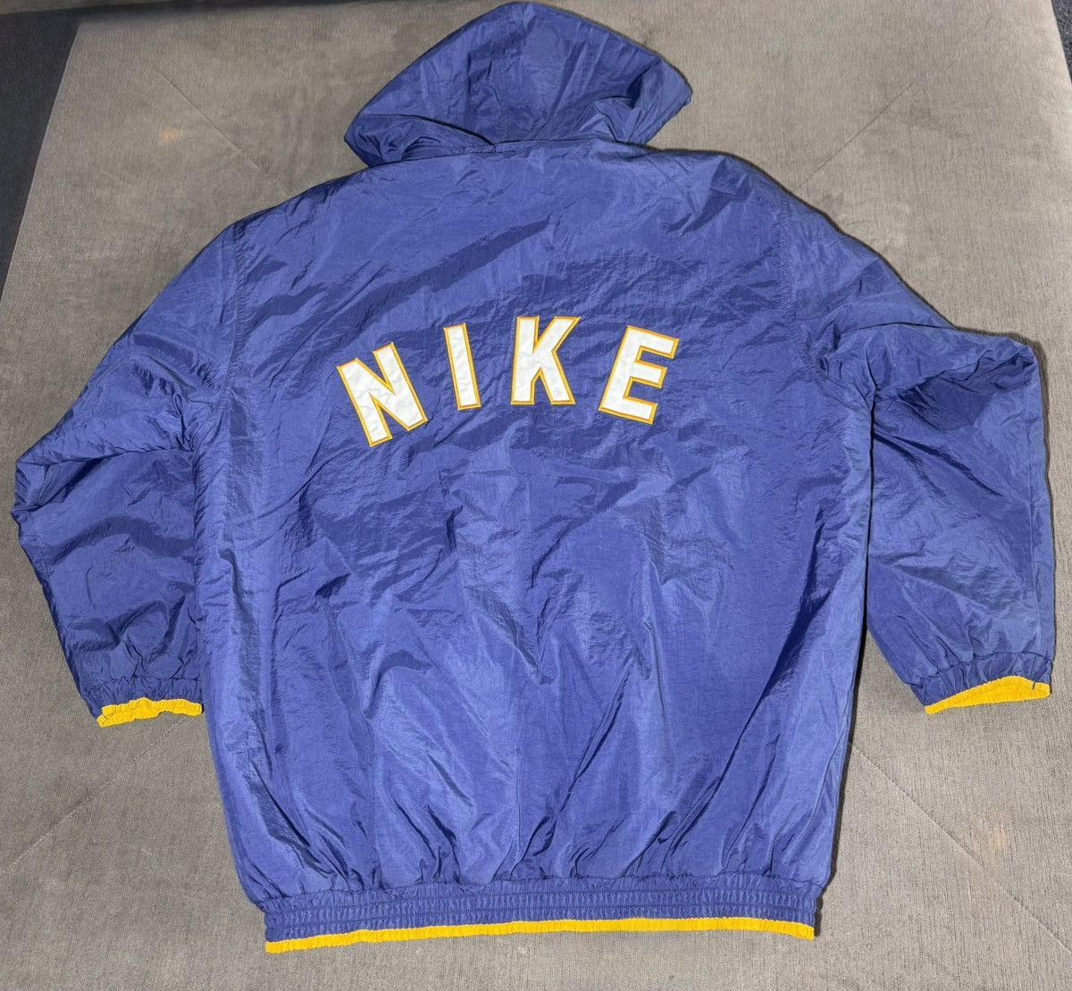 Nike vintage Nike windbreaker jacket Size US L / EU 52-54 / 3 - 3 Thumbnail