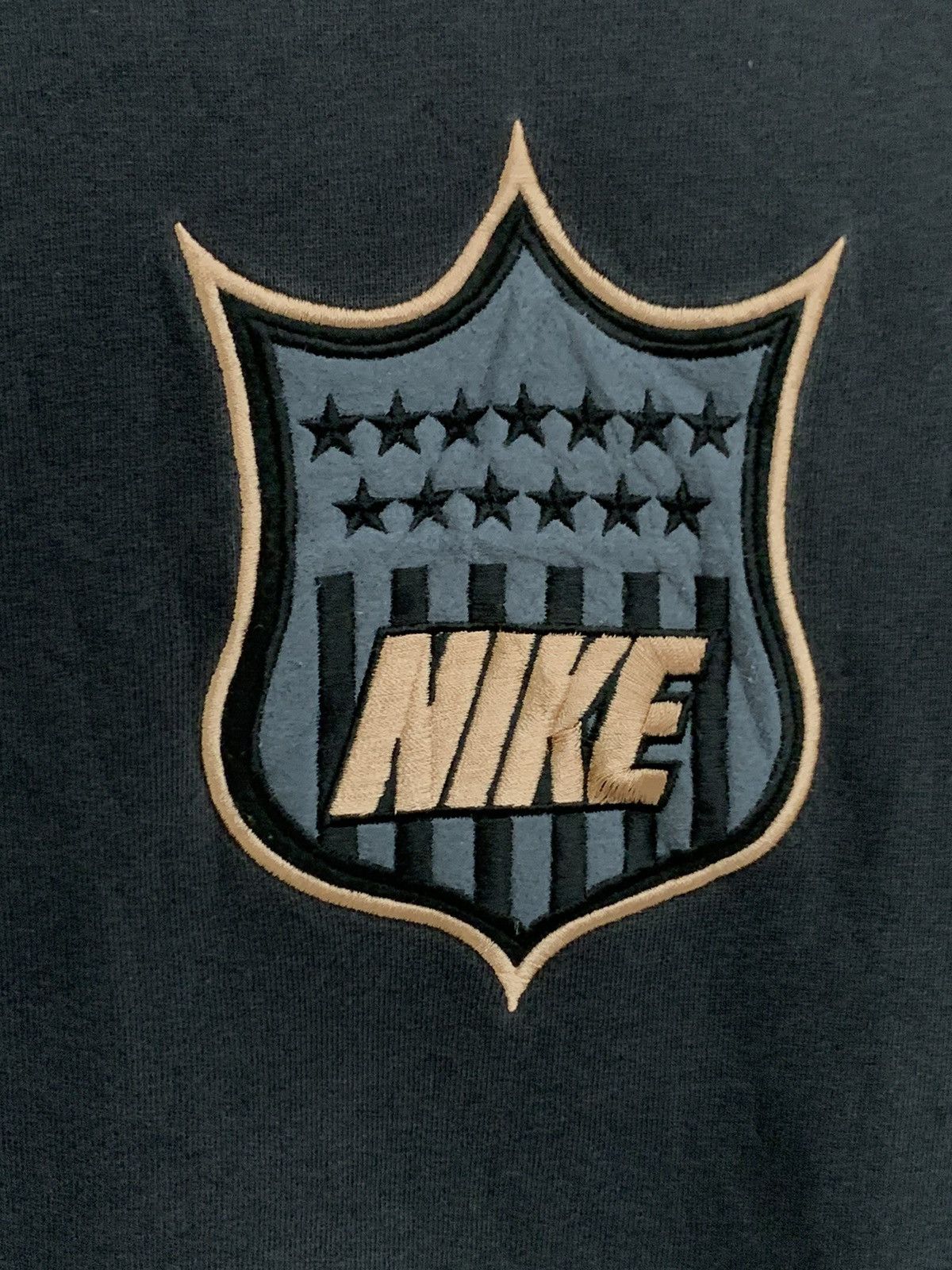 Nike Vintage Y2K Nike Embroidered Logo Crewneck Sweatshirt Size US M / EU 48-50 / 2 - 4 Thumbnail