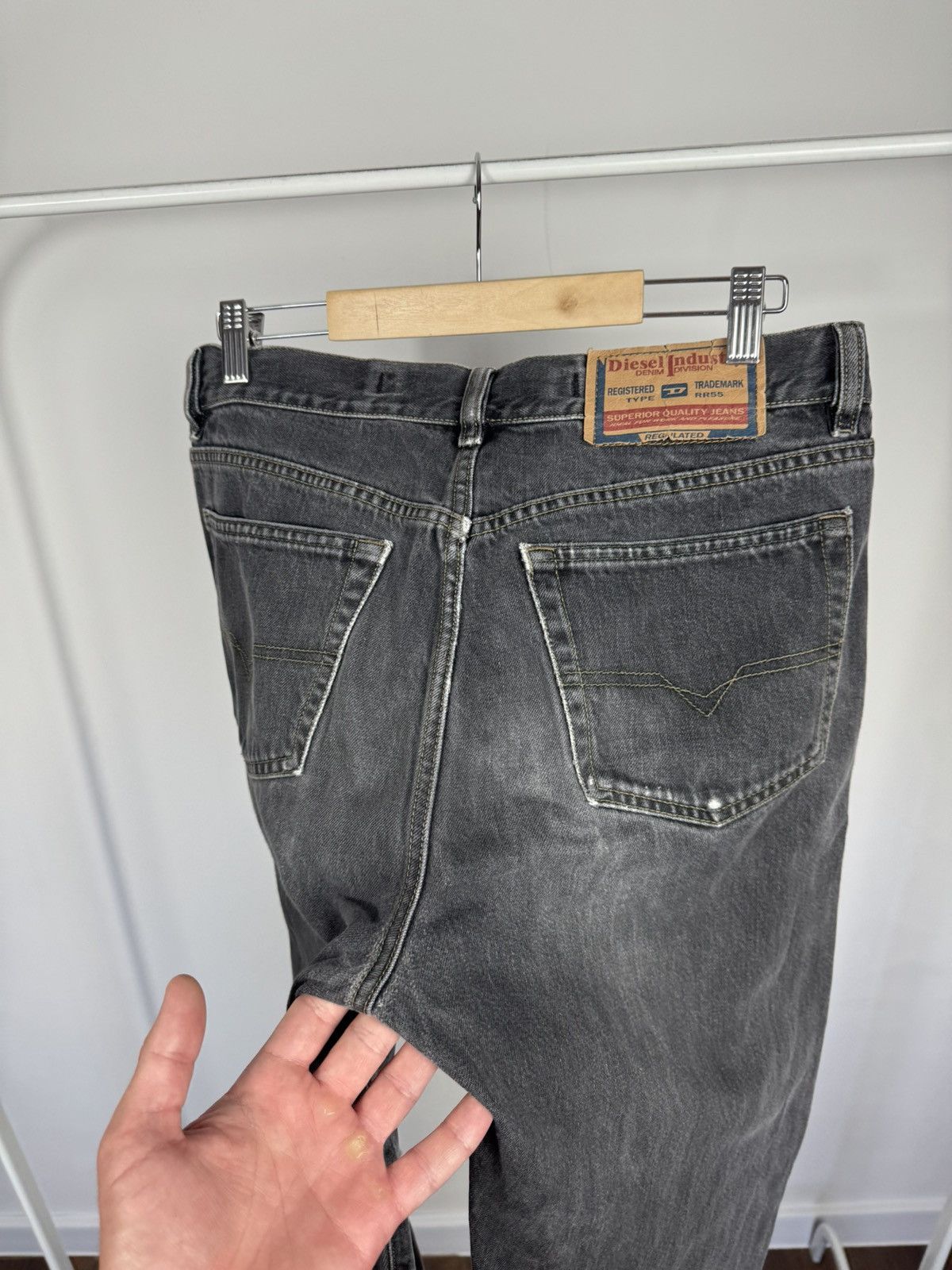 Diesel Diesel Industry Denim Division Distressed Jeans Italy W32 Size US 32 / EU 48 - 9 Thumbnail