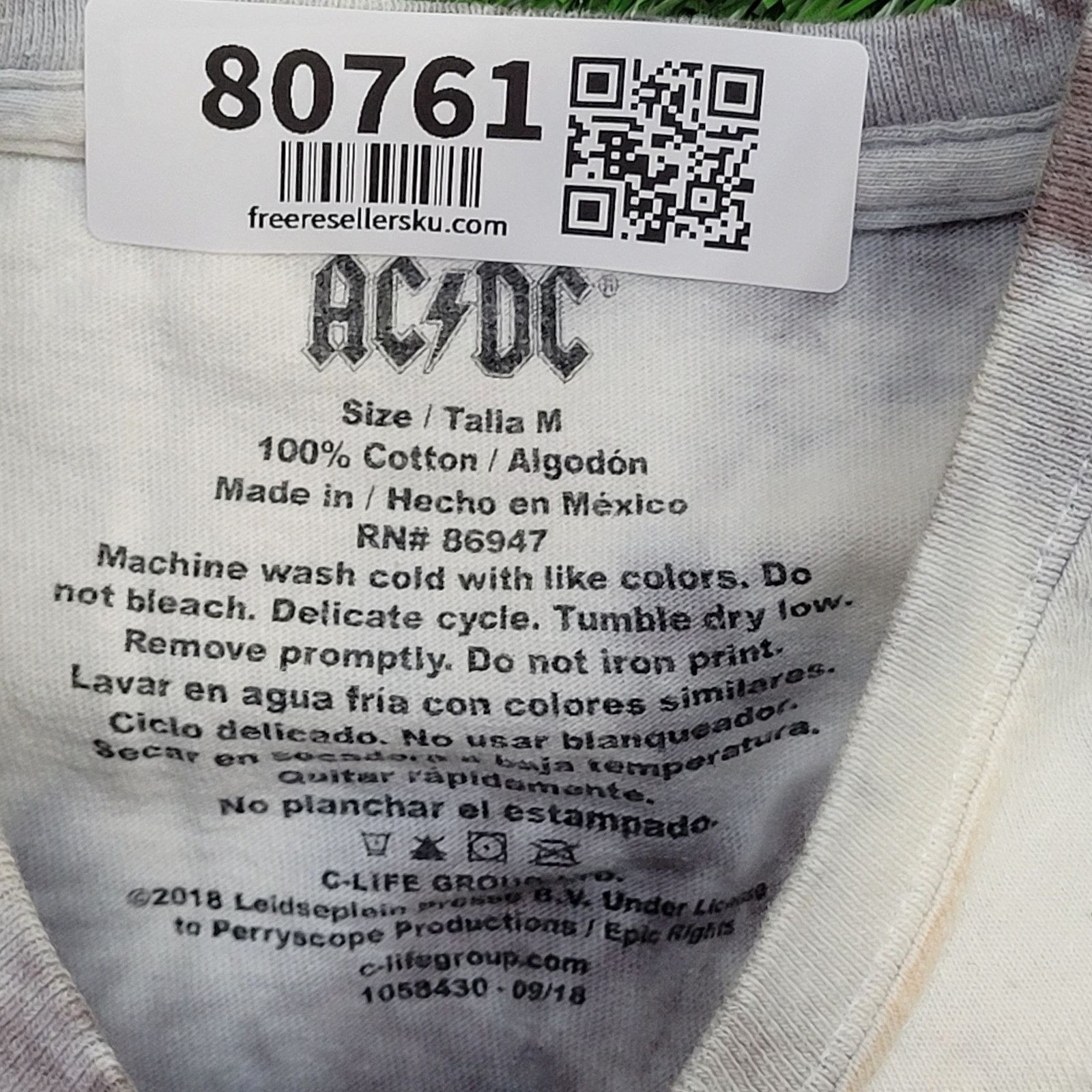 Other AC/DC High Voltage Fitted T-Shirt Womens XS/S Y2K Baby Tee Size XS / US 0-2 / IT 36-38 - 12 Thumbnail