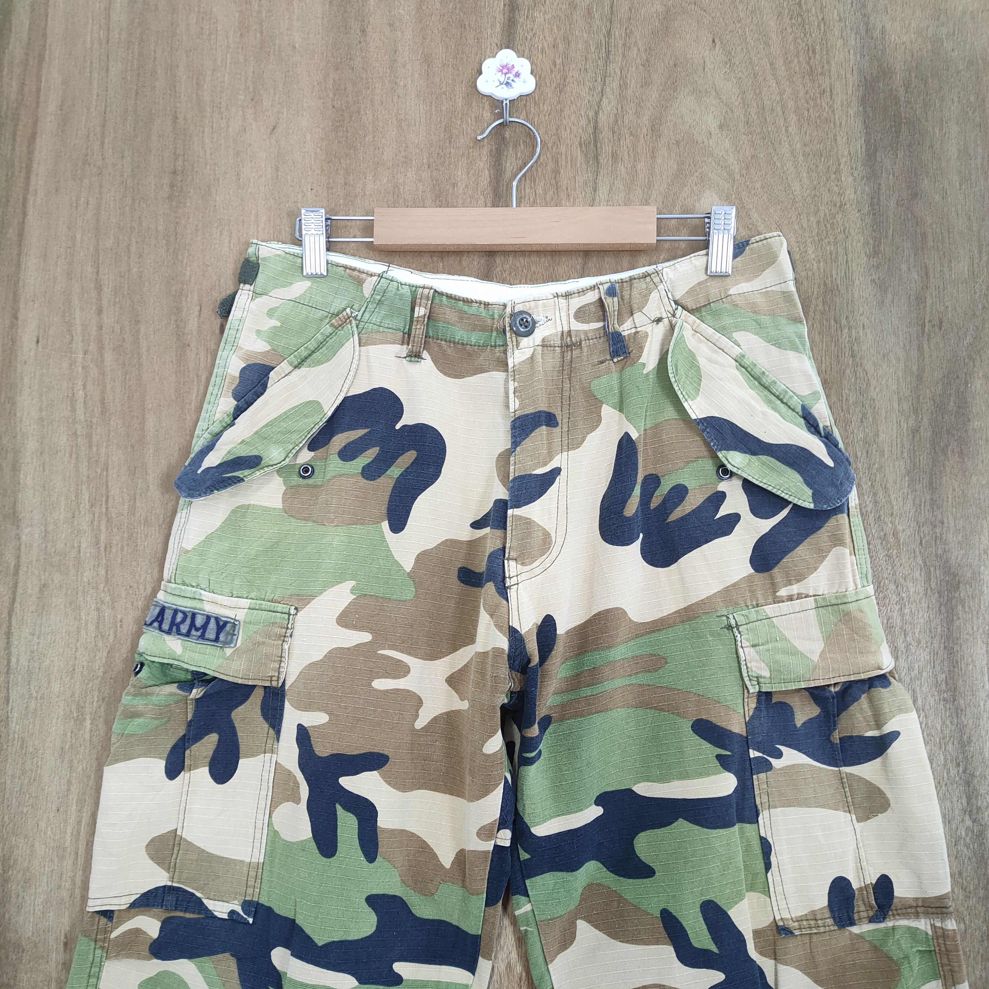 Vintage MILITARY CAMO CARGO PANTS Size US 30 / EU 46 - 2 Thumbnail